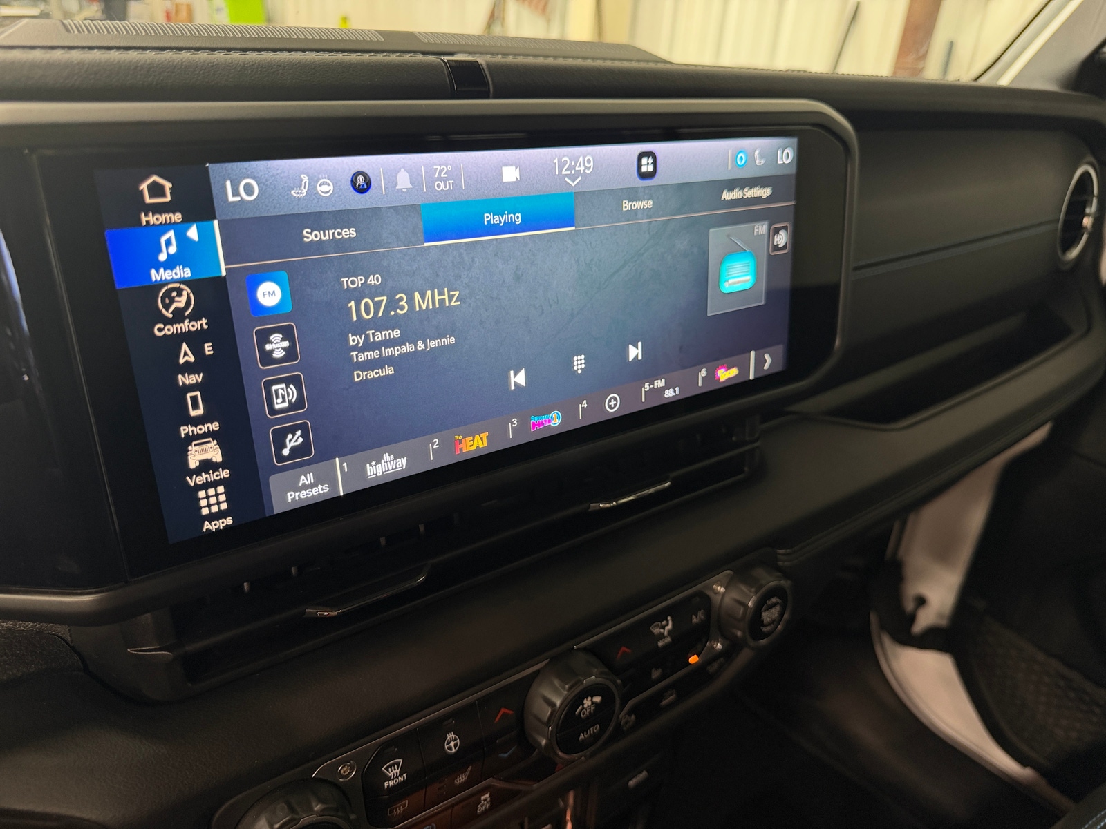 Thumbnail: 2024 Jeep Wrangler - 3