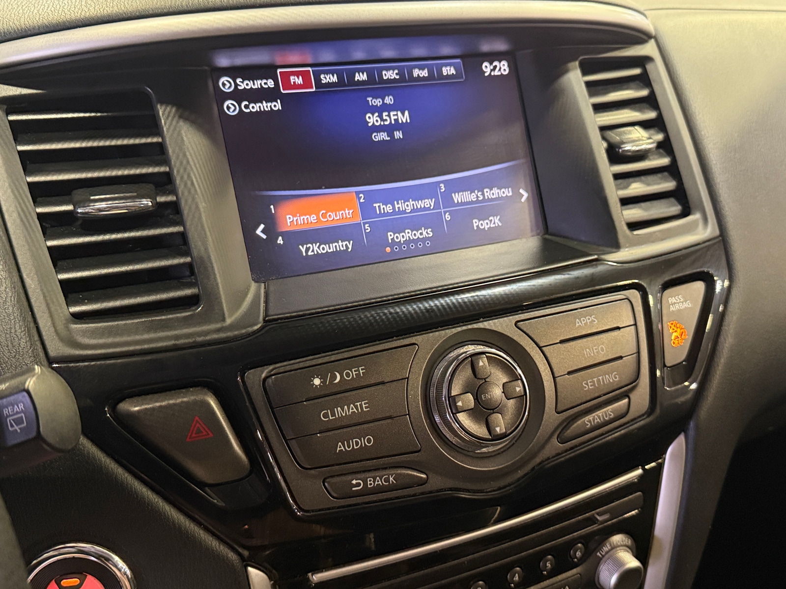 Thumbnail: 2020 Nissan Pathfinder - 4