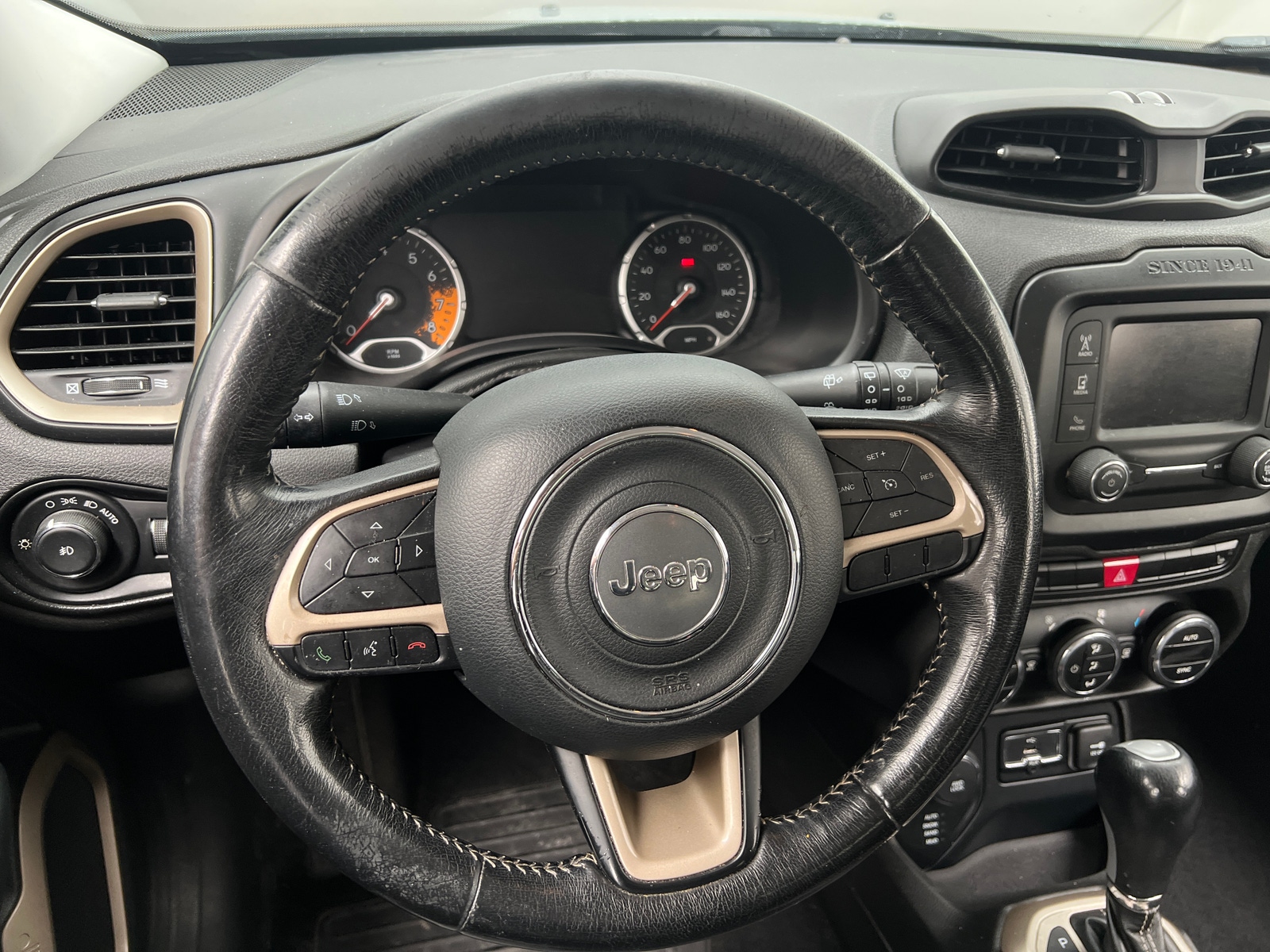 Thumbnail: 2017 Jeep Renegade - 4