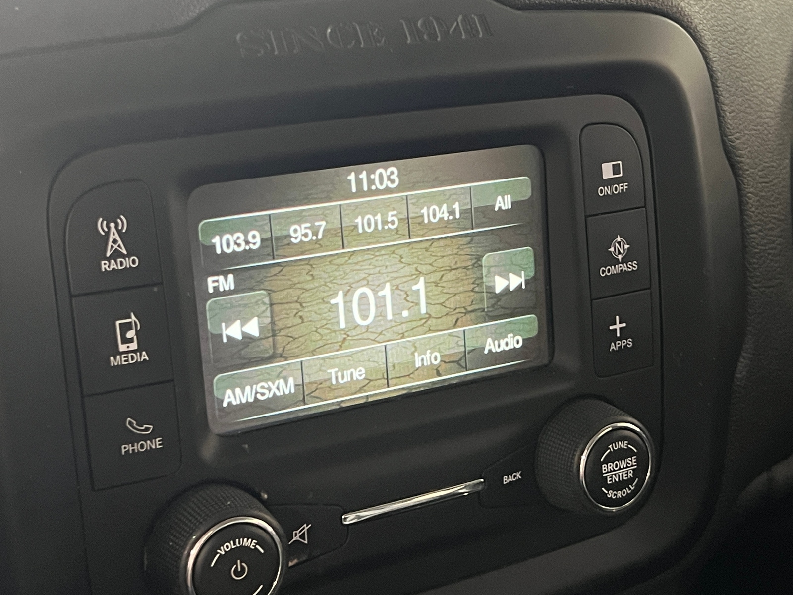 Thumbnail: 2017 Jeep Renegade - 3