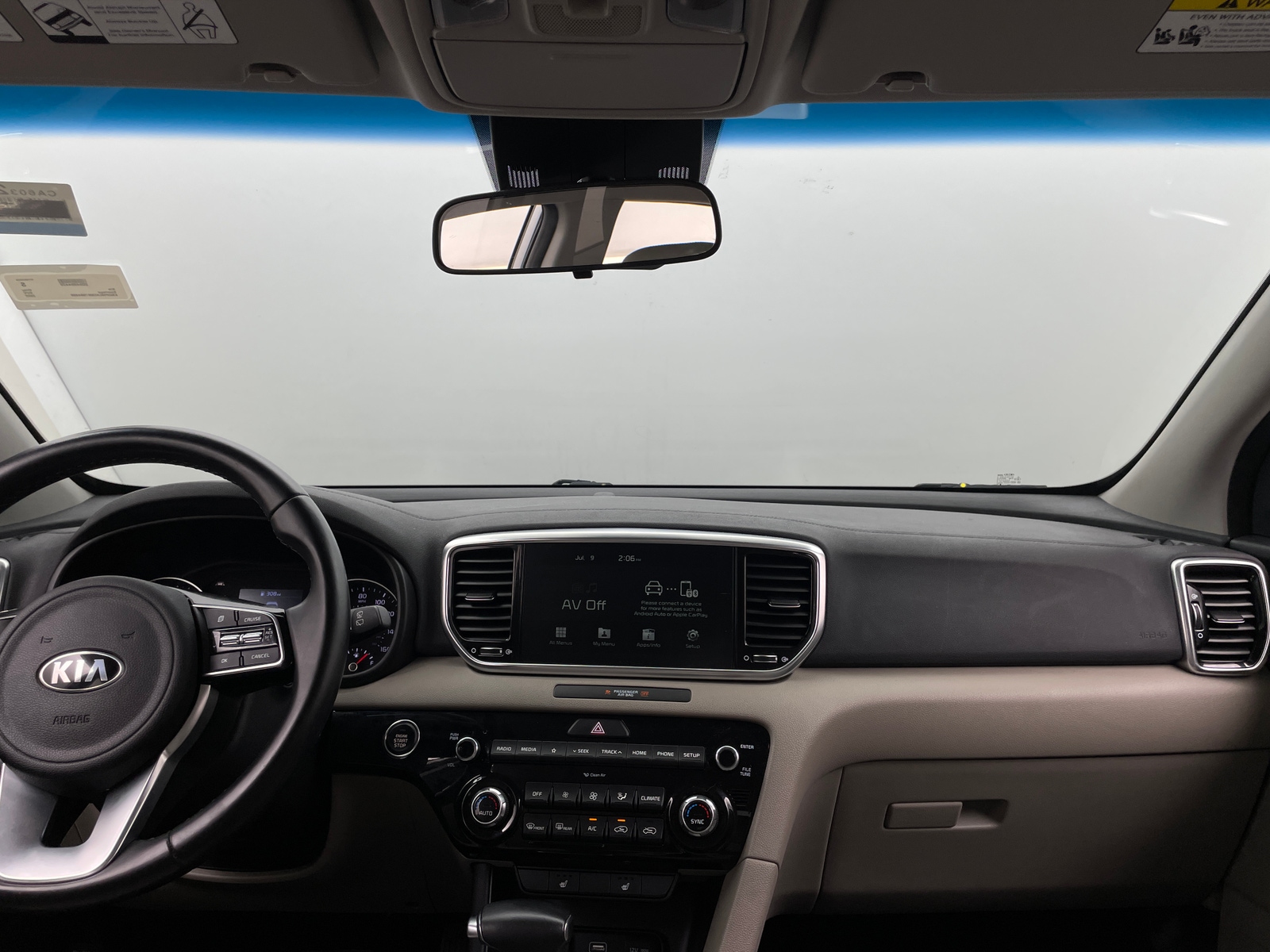 Thumbnail: 2022 Kia Sportage - 2