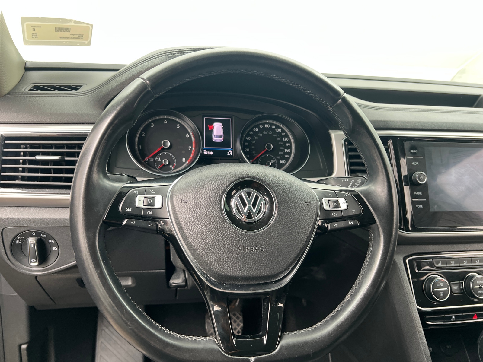 Thumbnail: 2018 Volkswagen Atlas - 4