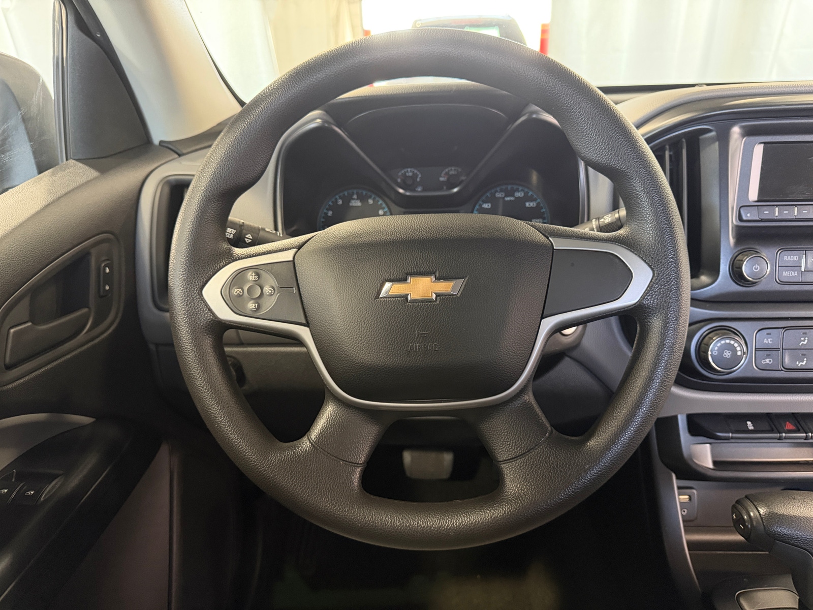 Thumbnail: 2016 Chevrolet Colorado - 5