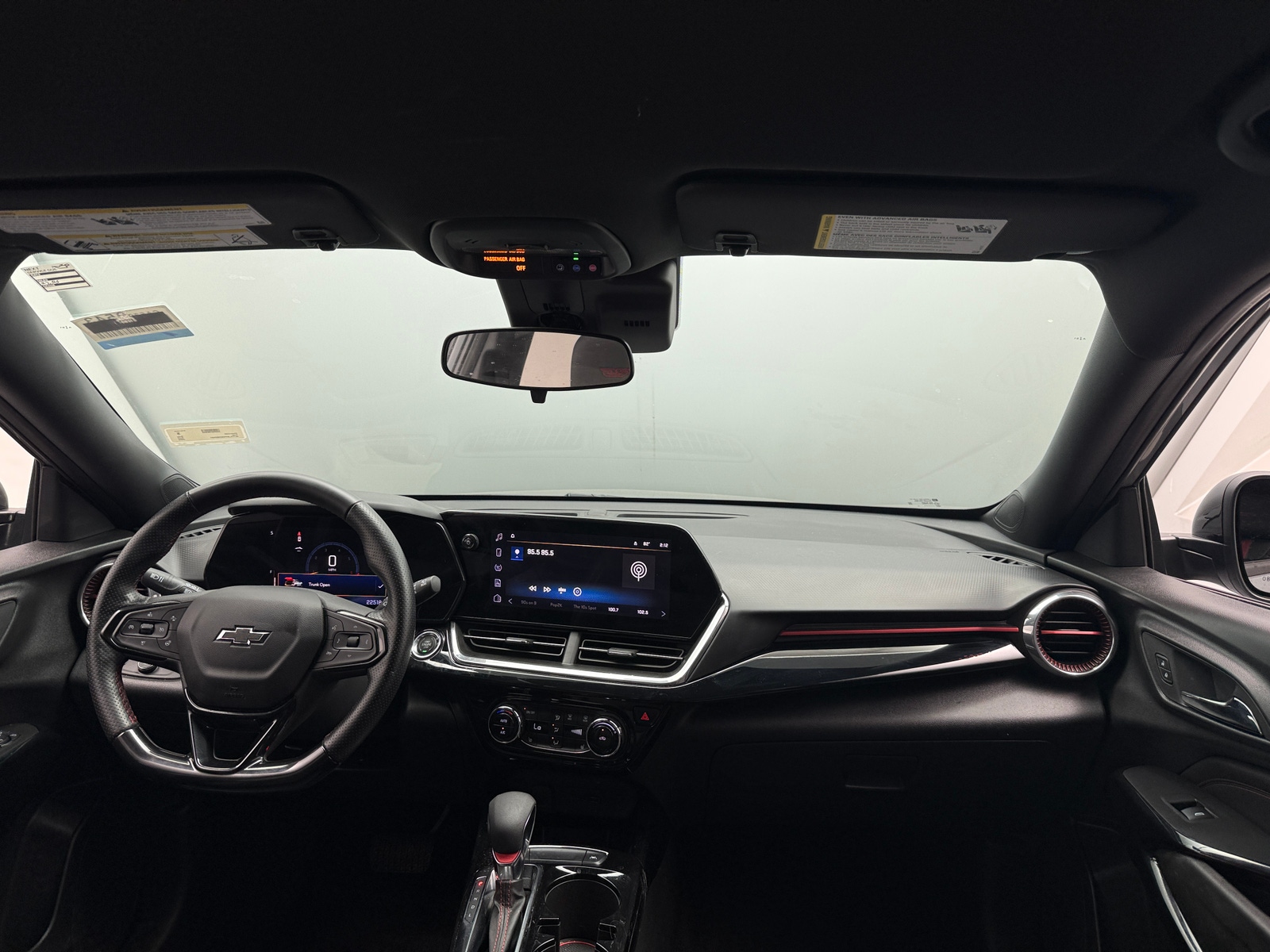Thumbnail: 2025 Chevrolet Trax - 2