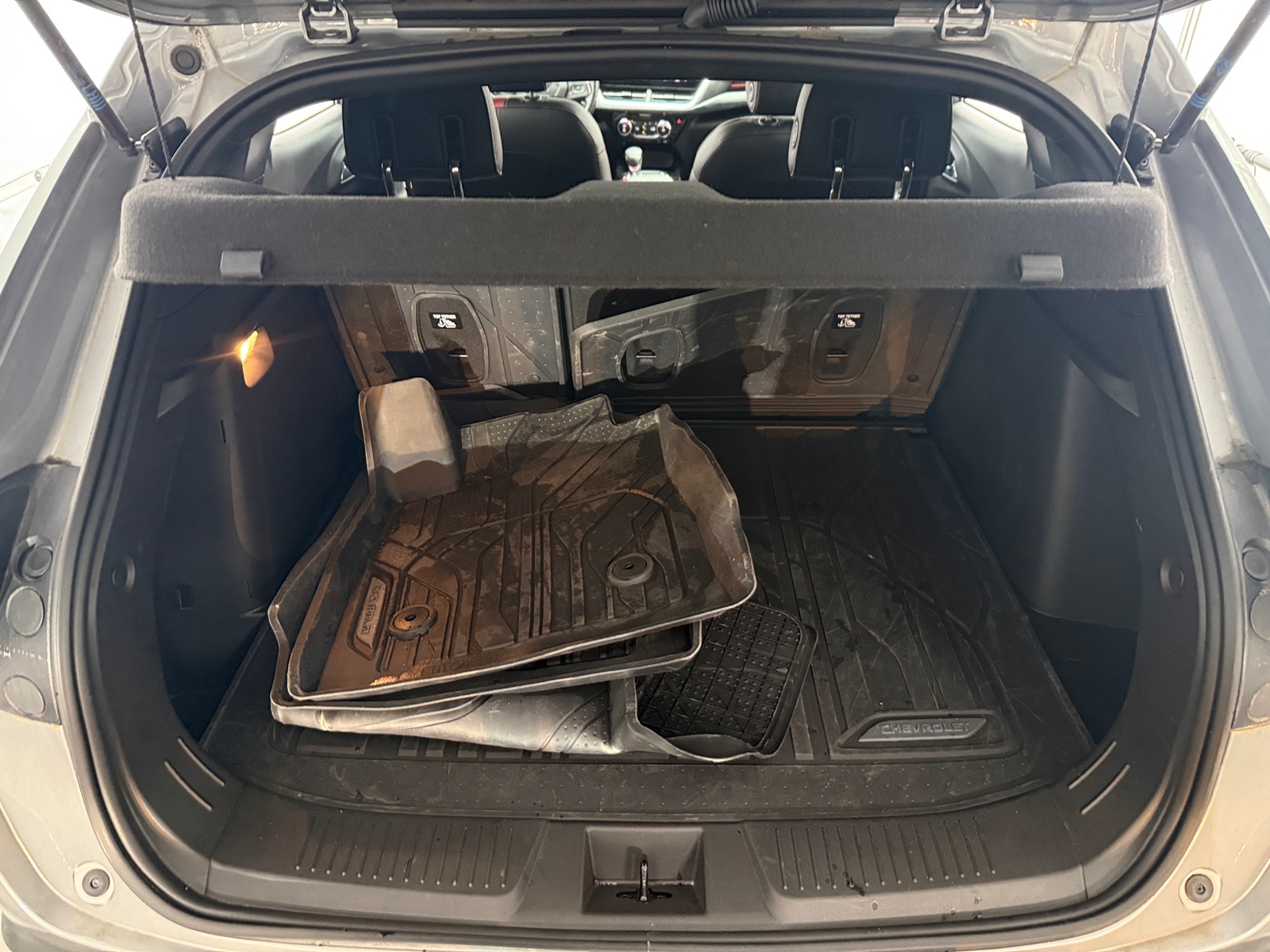 Thumbnail: 2025 Chevrolet Trax - 6