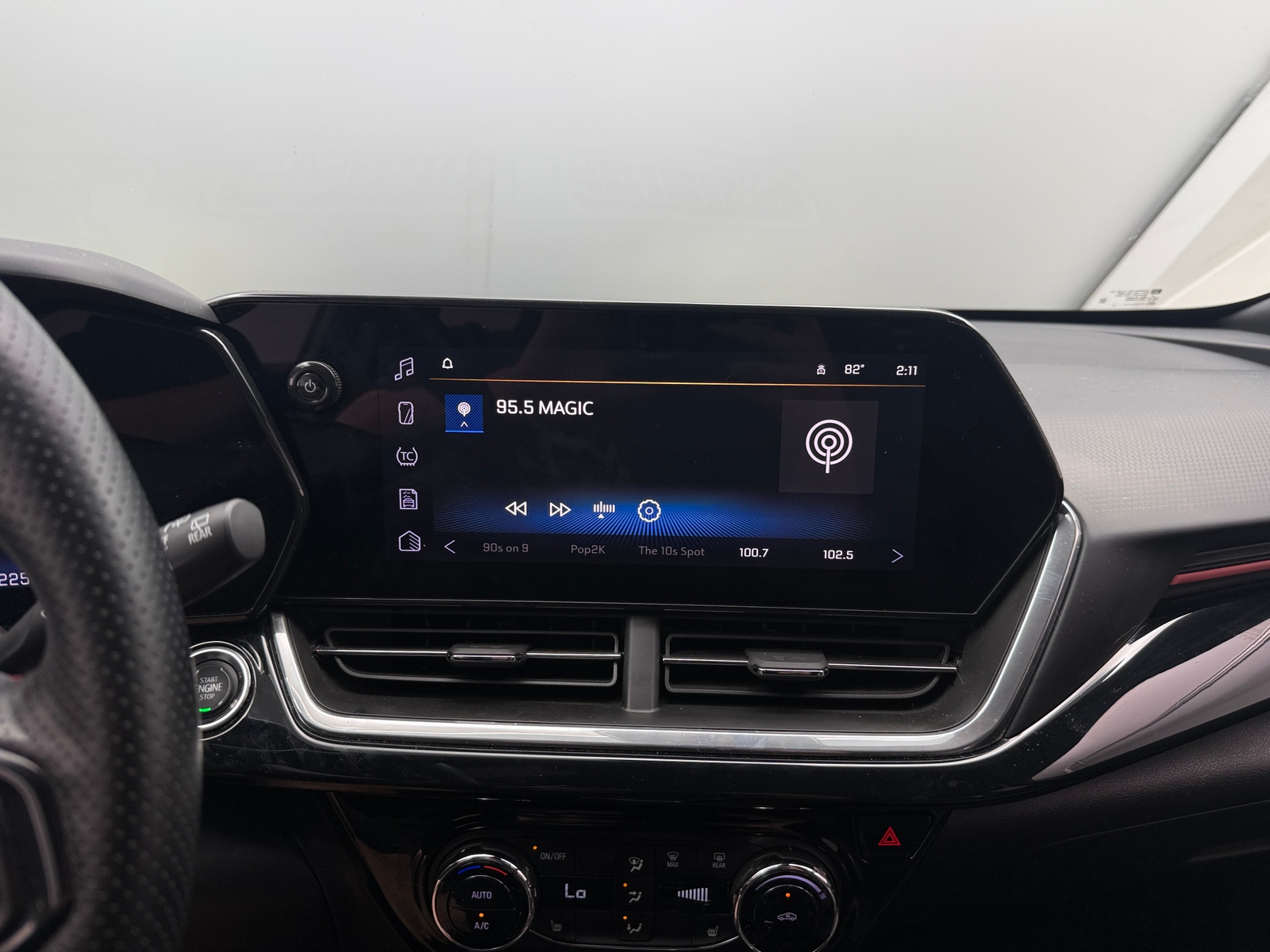 Thumbnail: 2025 Chevrolet Trax - 3