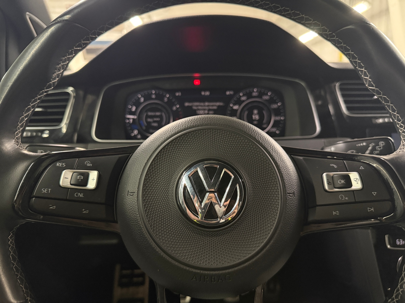 Thumbnail: 2018 Volkswagen Golf - 4