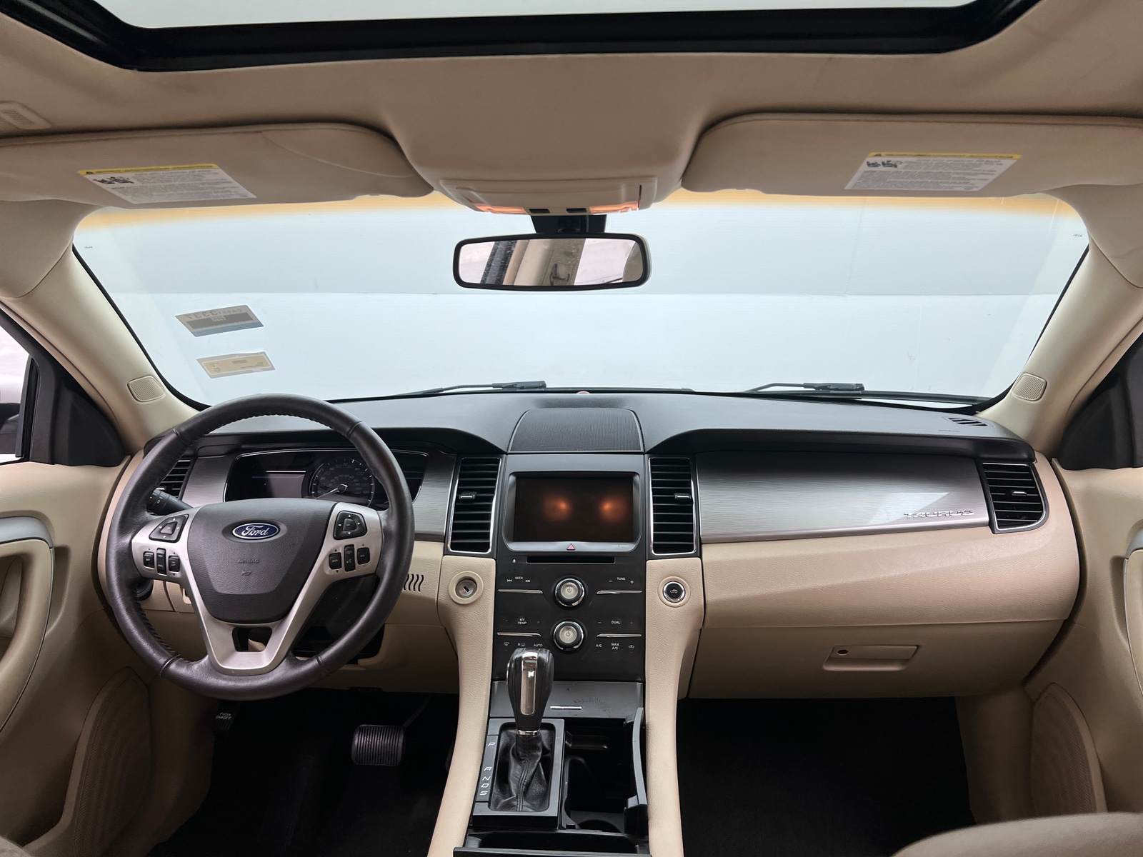Thumbnail: 2014 Ford Taurus - 3