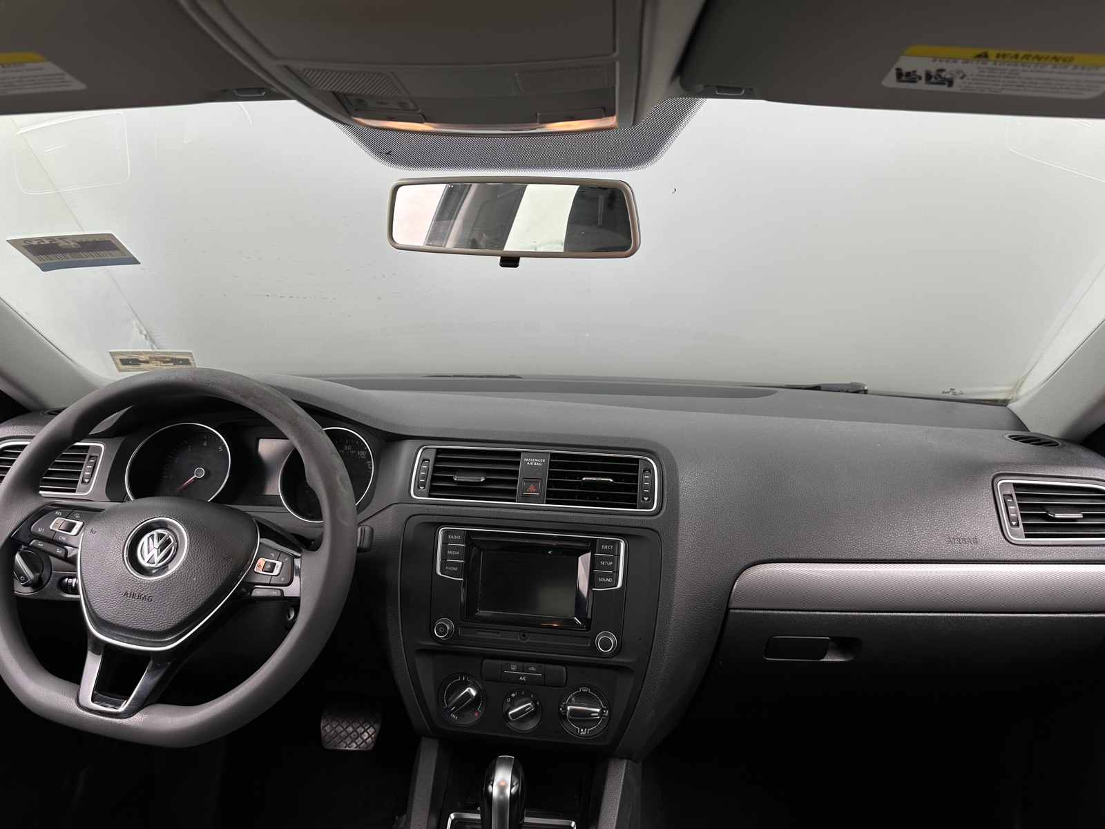 Thumbnail: 2017 Volkswagen Jetta - 3