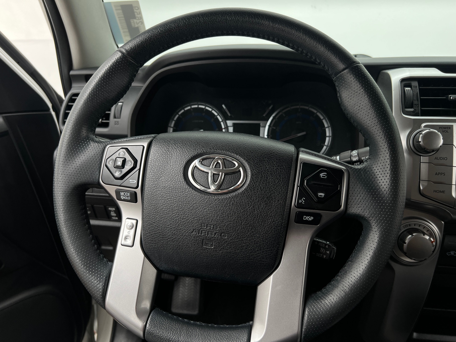 Thumbnail: 2018 Toyota 4Runner - 5