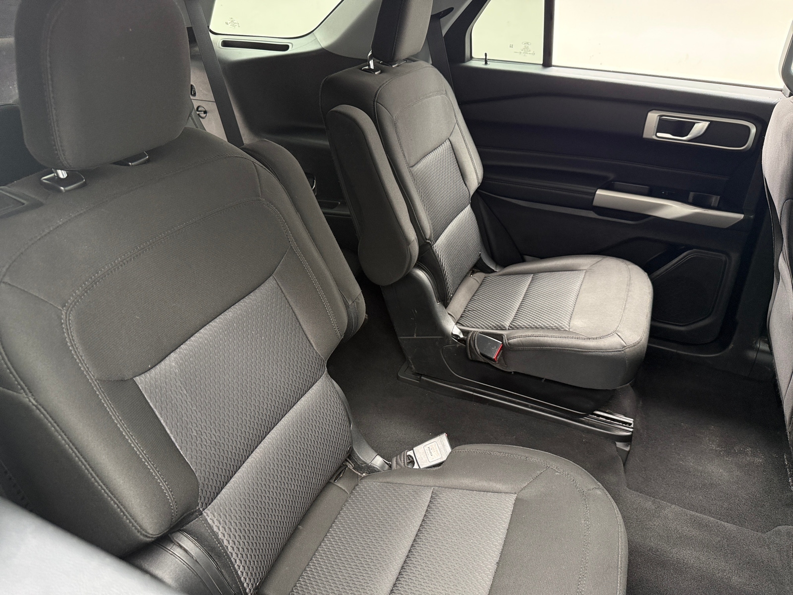 Thumbnail: 2022 Ford Explorer - 6