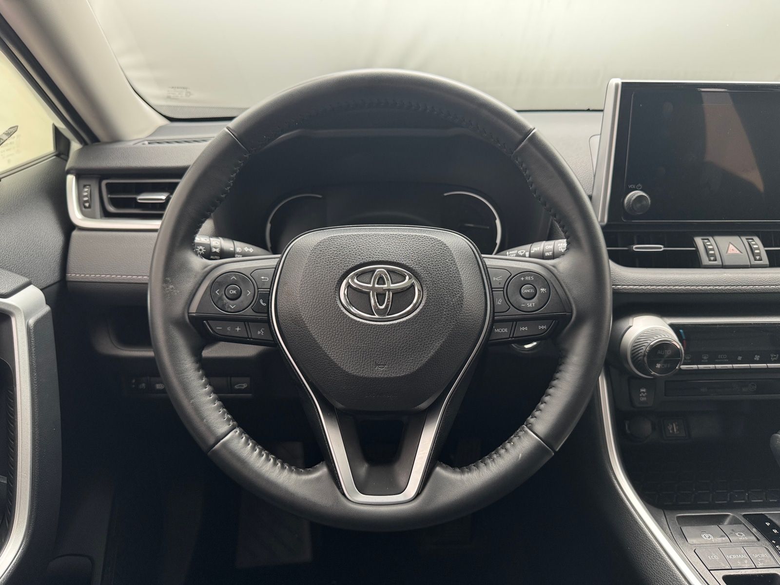 Thumbnail: 2024 Toyota RAV4 - 4