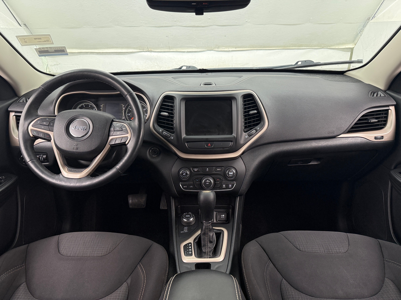 Thumbnail: 2015 Jeep Cherokee - 3