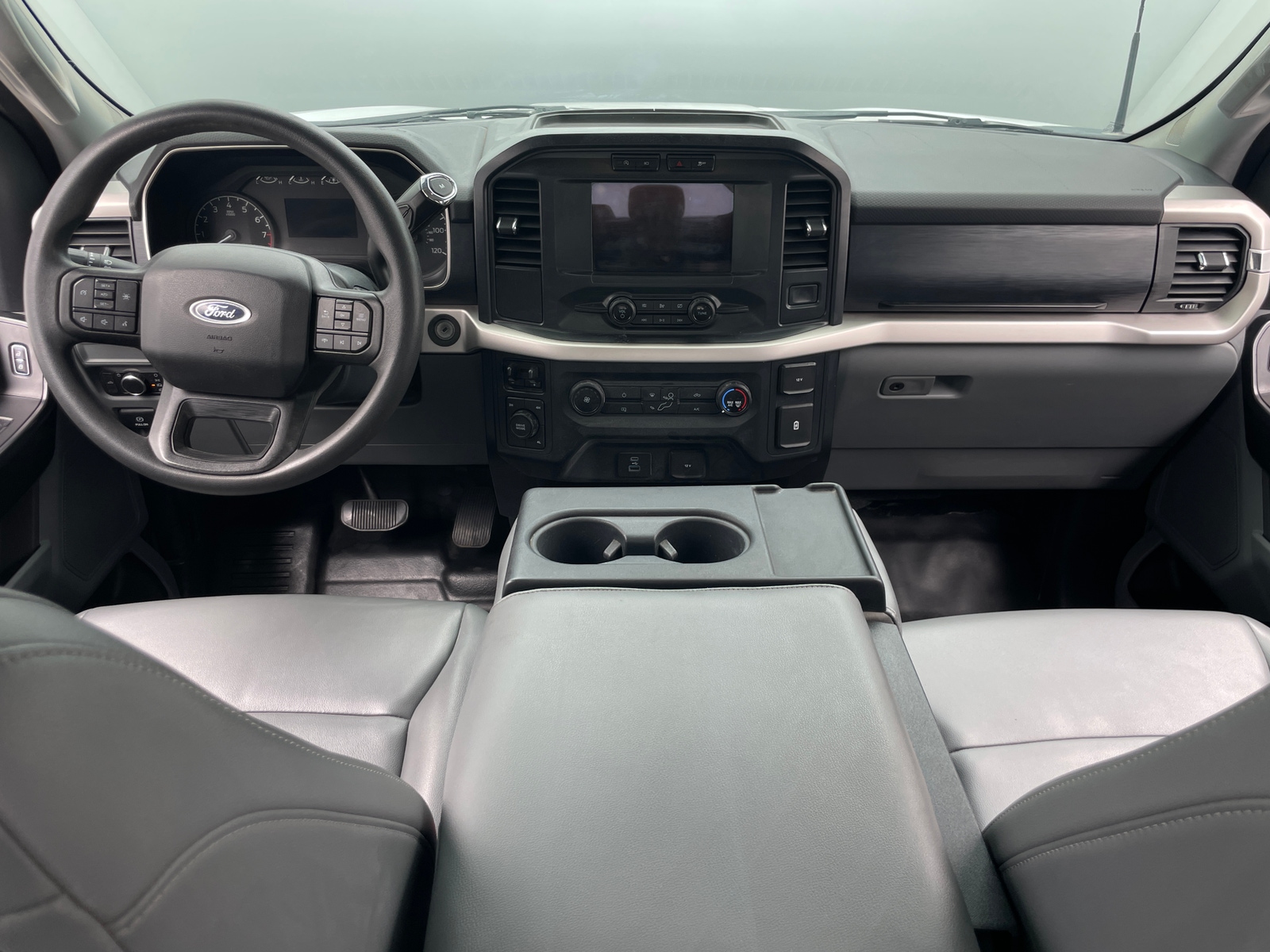 Thumbnail: 2021 Ford Econoline - 3