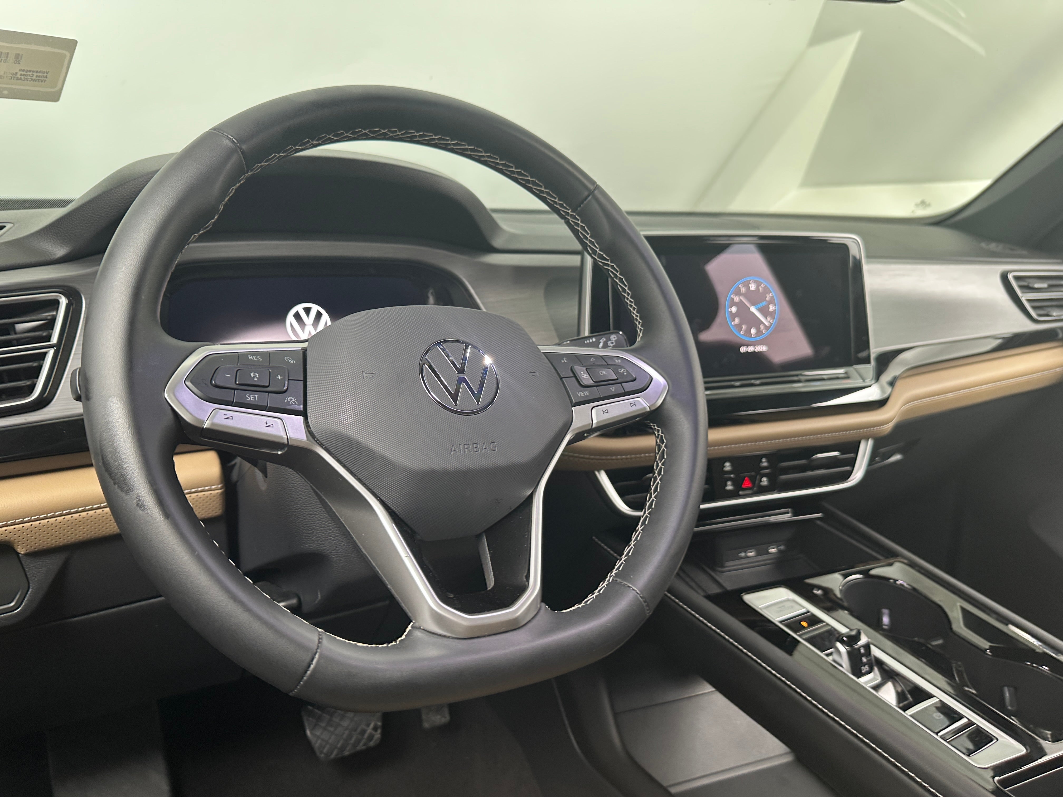 2026 Volkswagen Atlas Cross Sport SE w/Tech - Photo 7