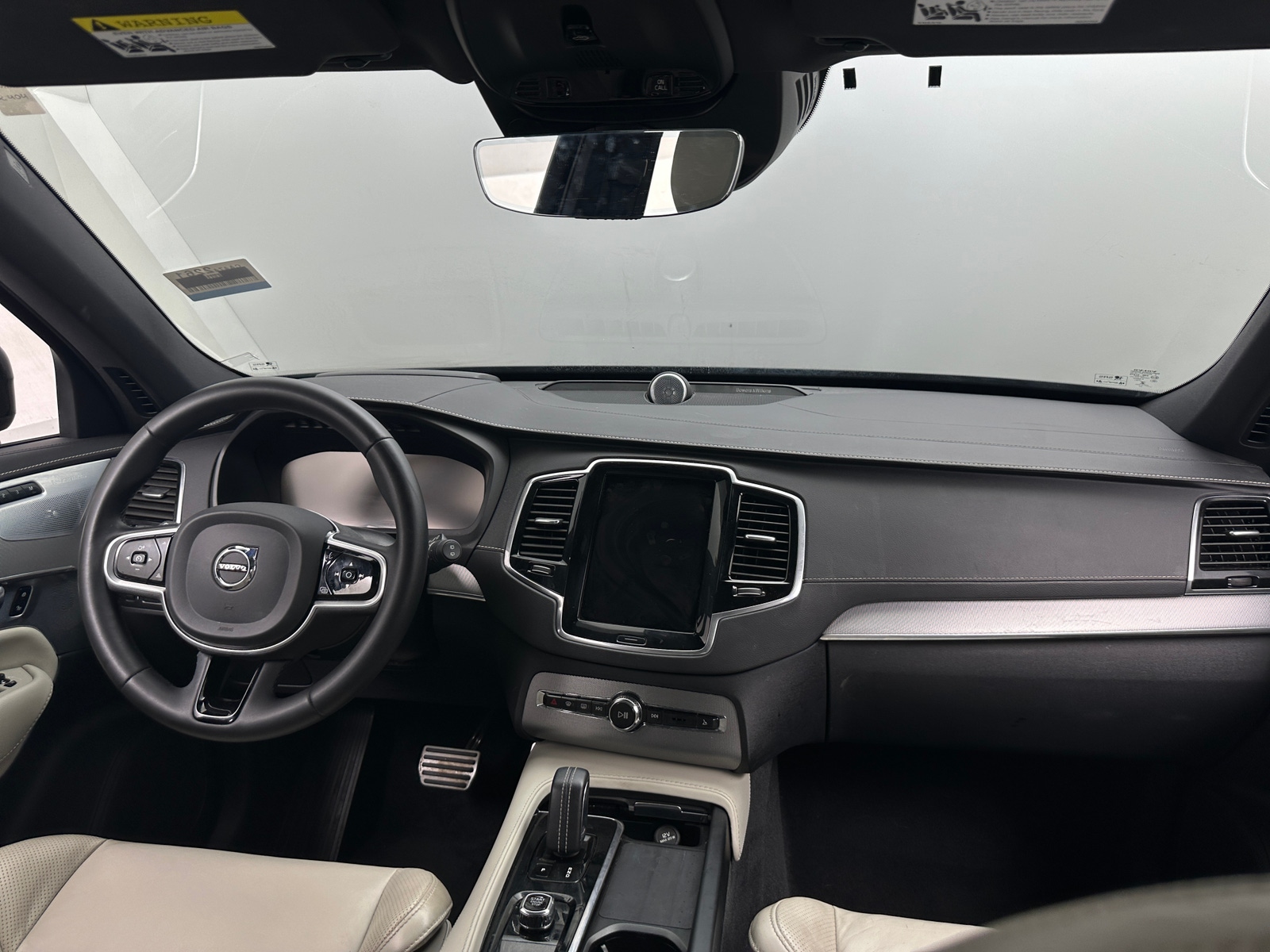 Thumbnail: 2022 Volvo XC90 - 2