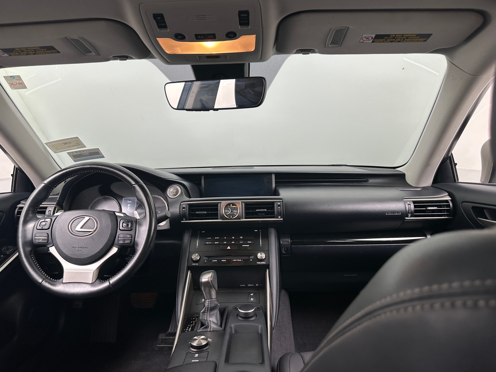 Thumbnail: 2017 Lexus IS - 2