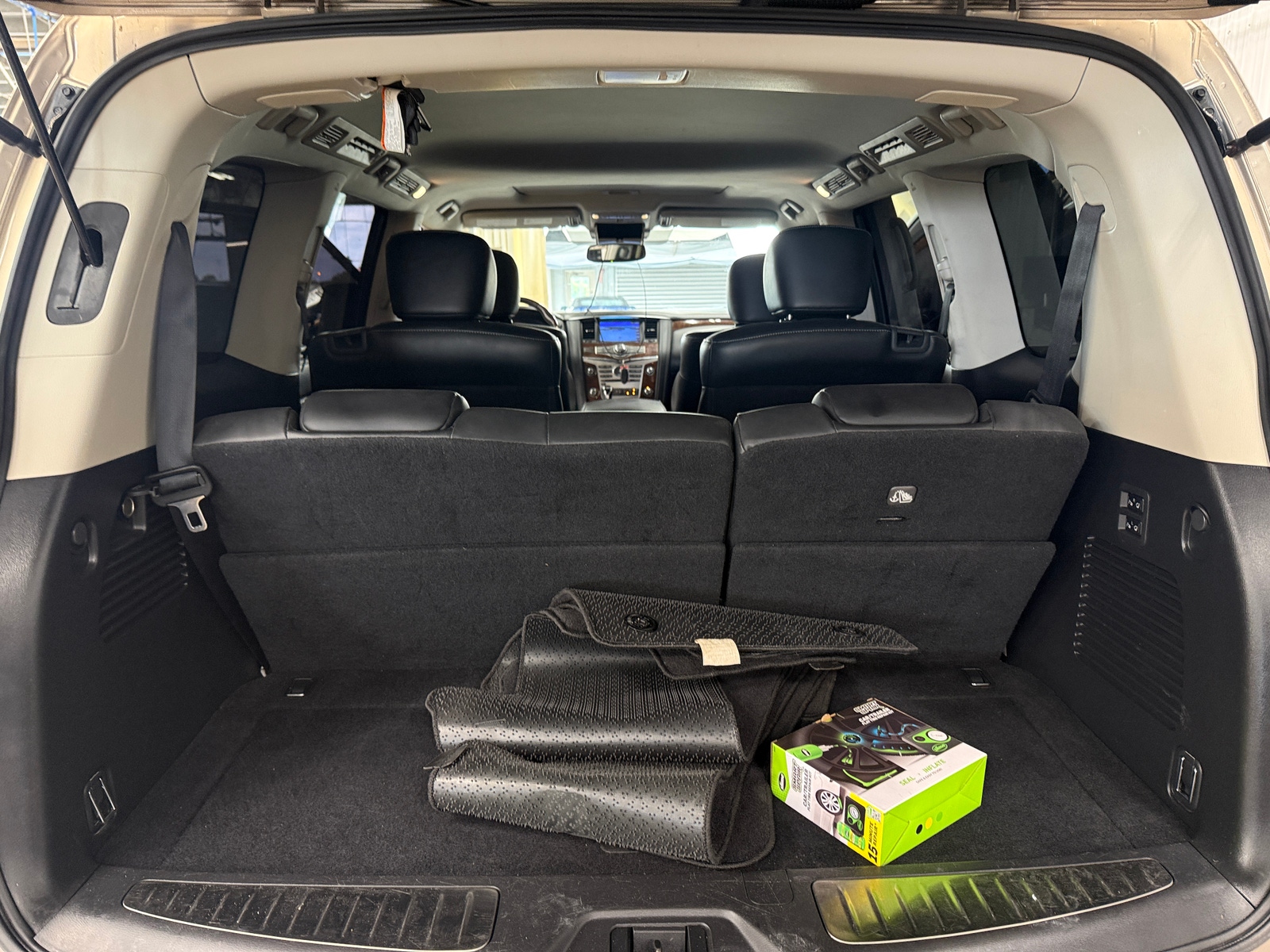 Thumbnail: 2019 INFINITI QX80 - 6