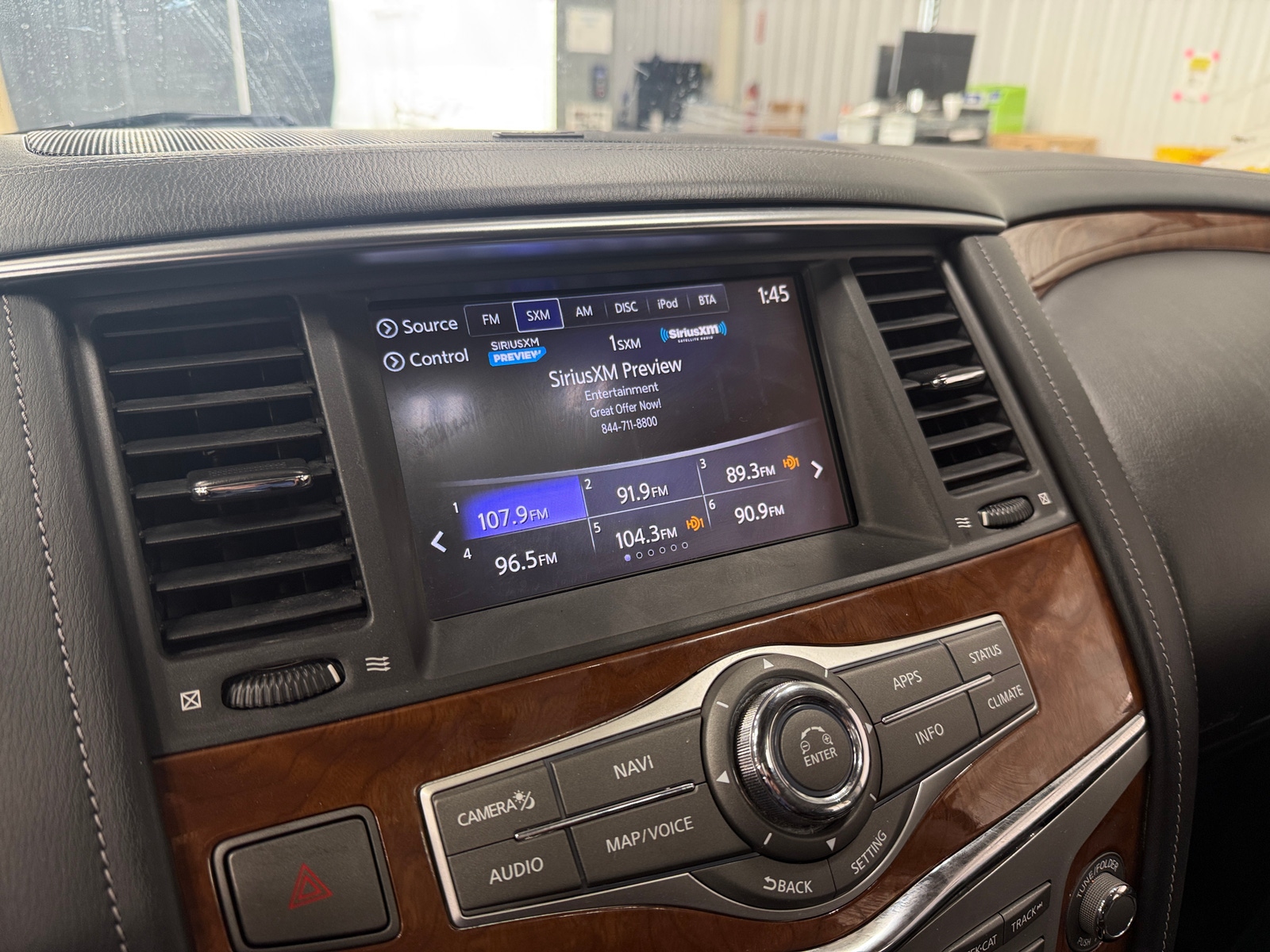Thumbnail: 2019 INFINITI QX80 - 3