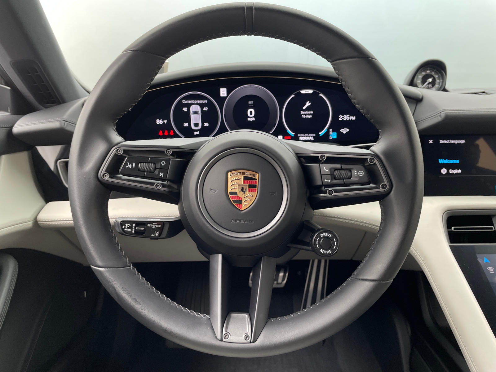 Thumbnail: 2025 Porsche Taycan - 4
