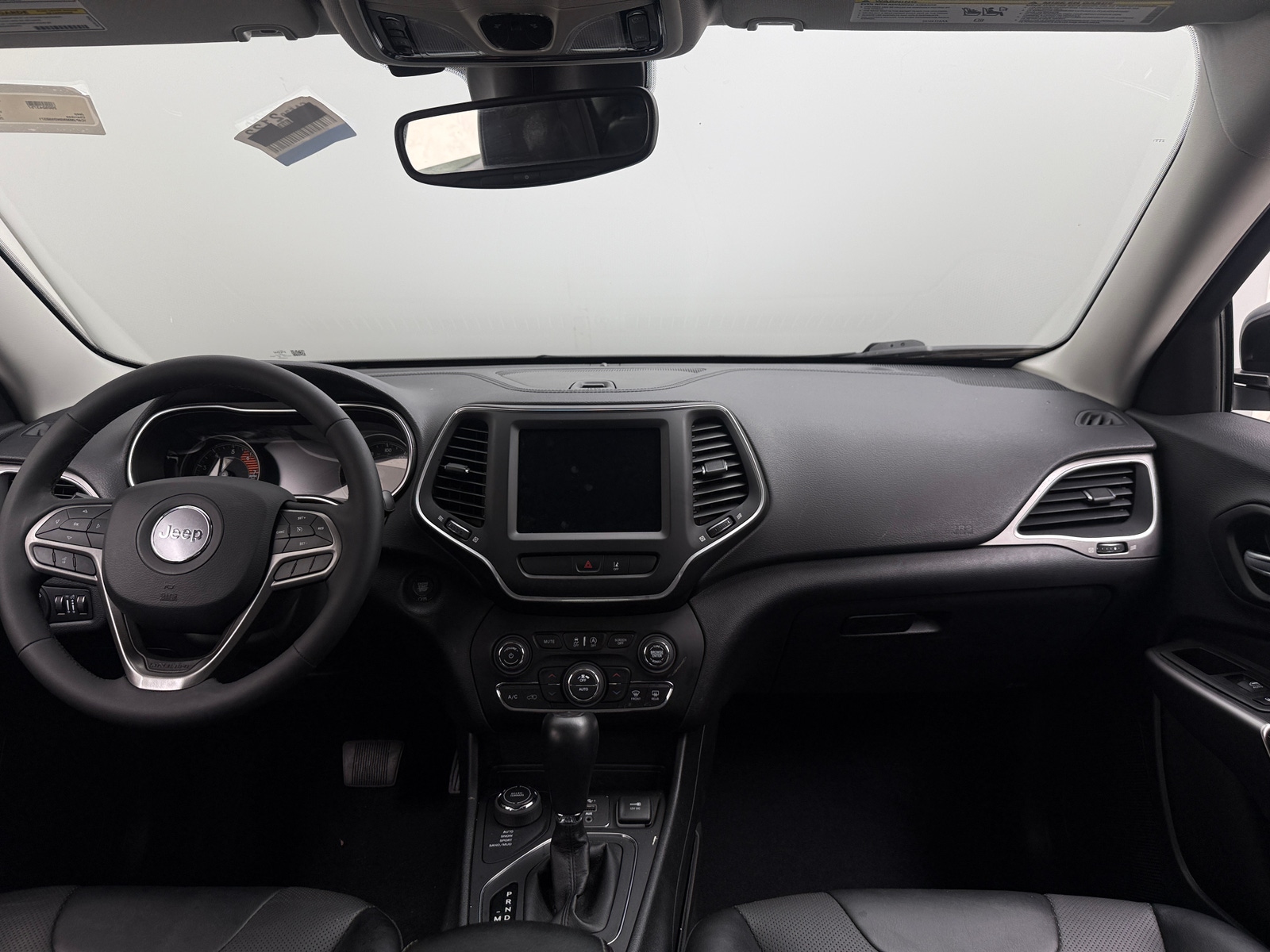 Thumbnail: 2022 Jeep Cherokee - 2