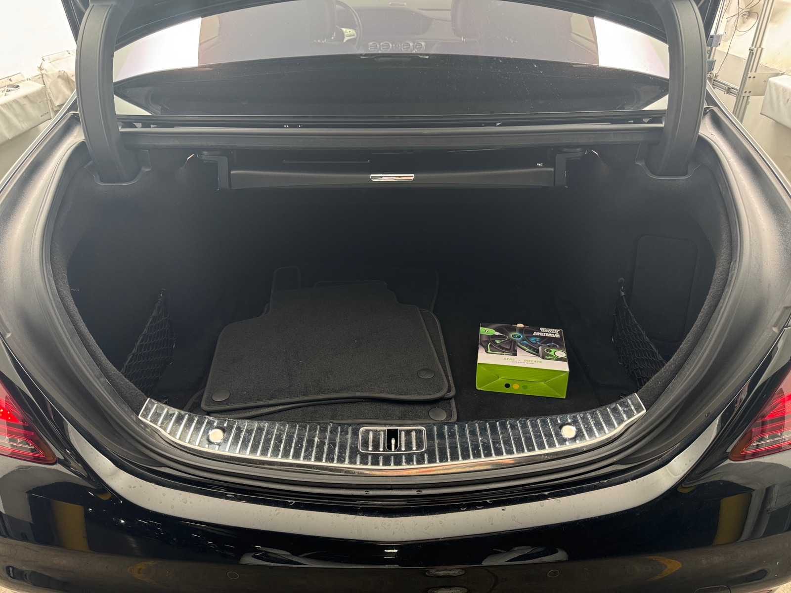 Thumbnail: 2019 Mercedes-Benz S-Class - 6