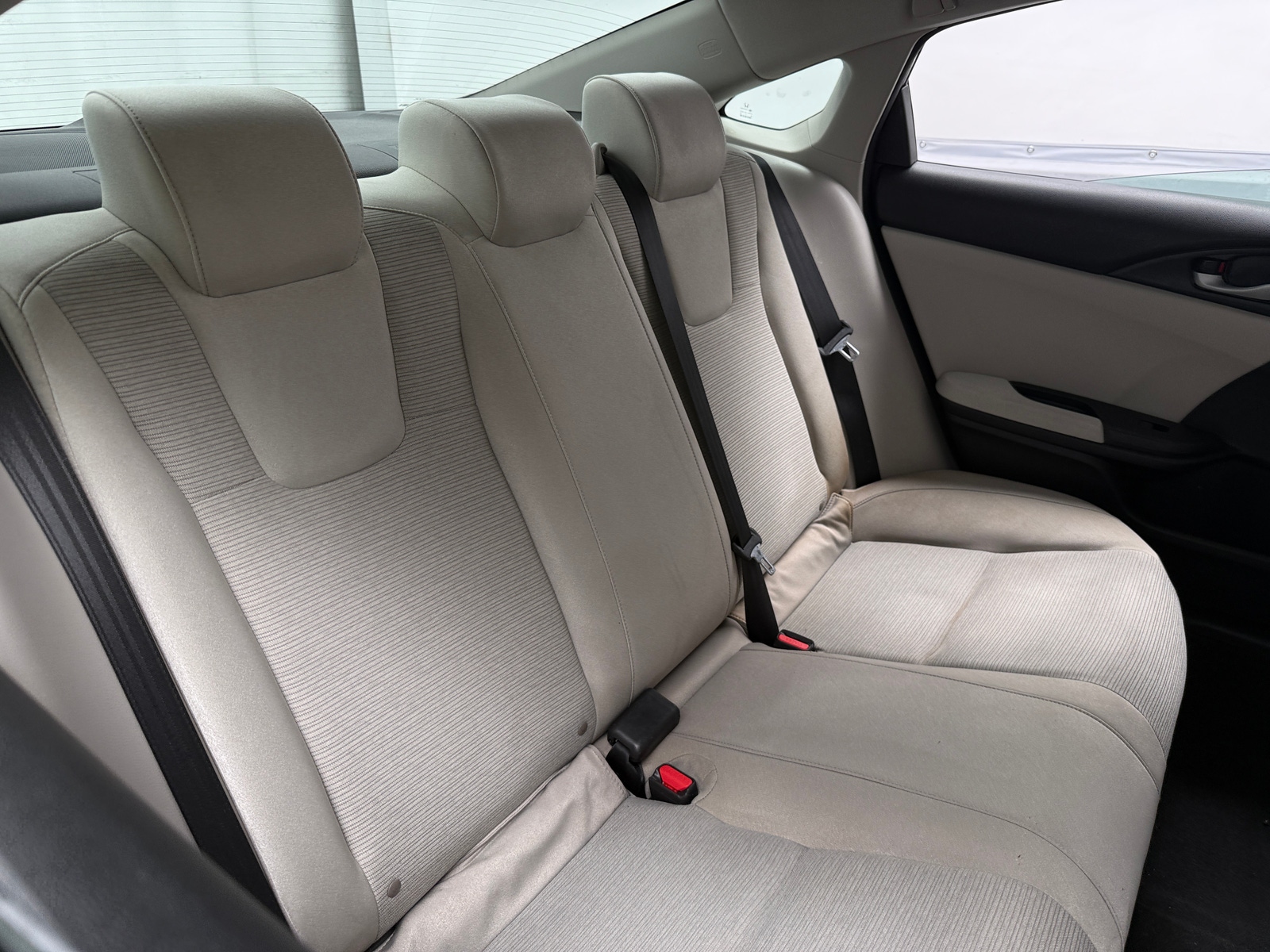 Thumbnail: 2019 Honda Insight - 6
