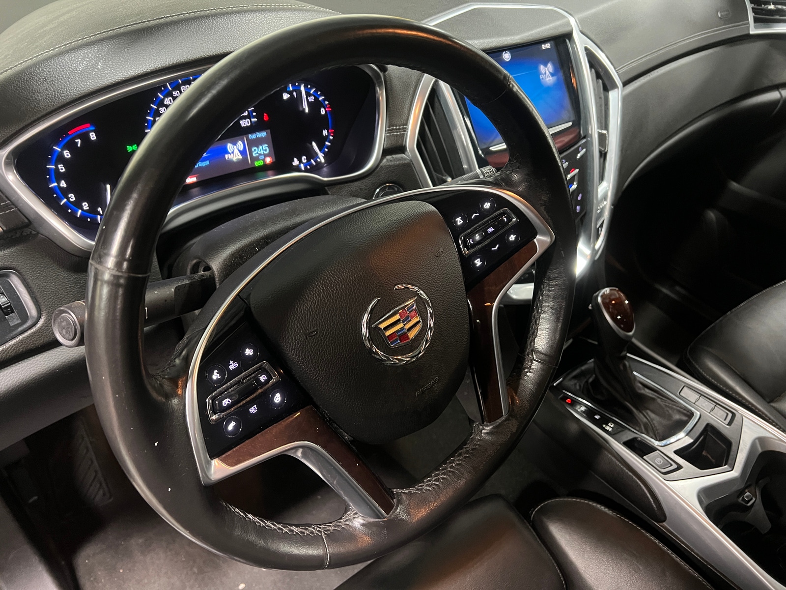 Thumbnail: 2013 Cadillac SRX - 4