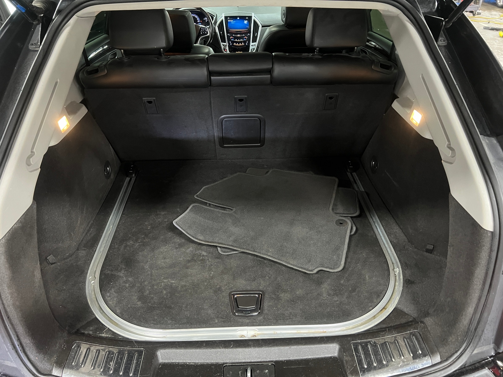 Thumbnail: 2013 Cadillac SRX - 6