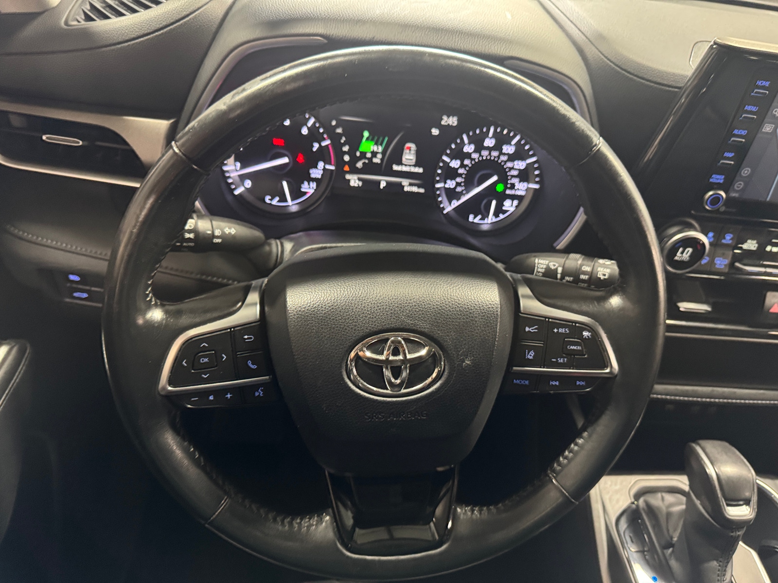 Thumbnail: 2020 Toyota Highlander - 4