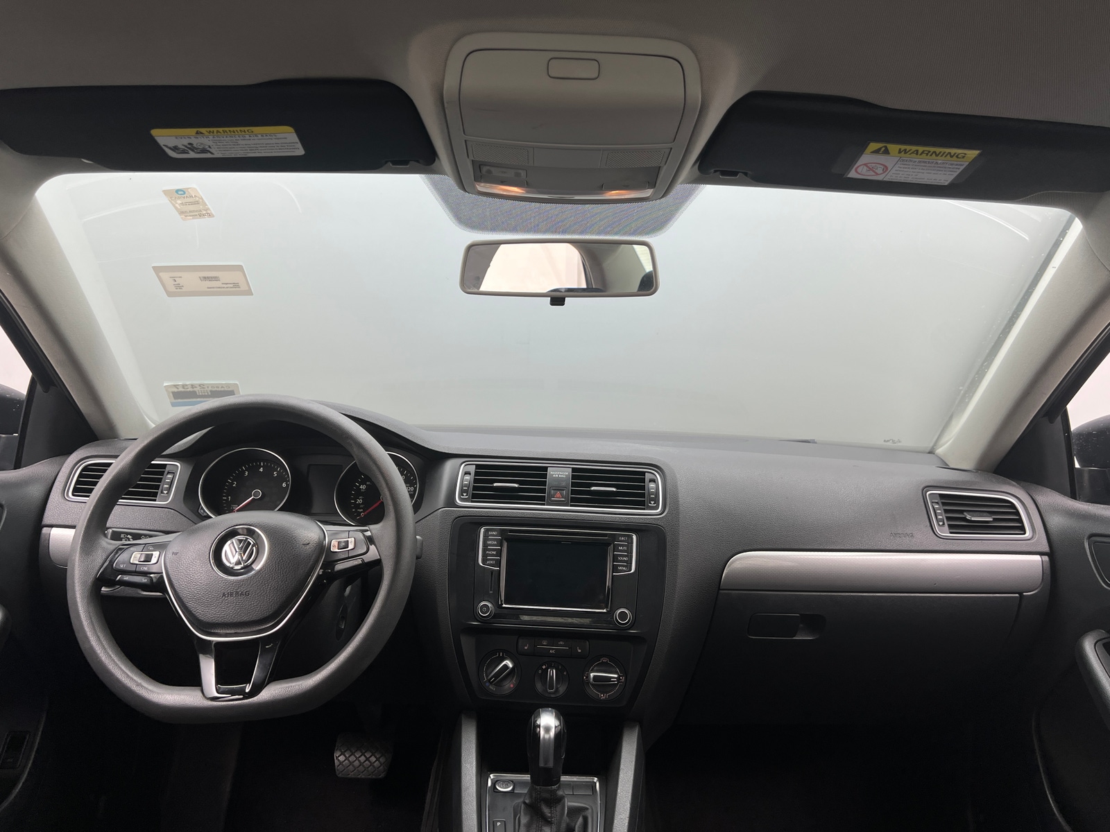 Thumbnail: 2016 Volkswagen Jetta - 3