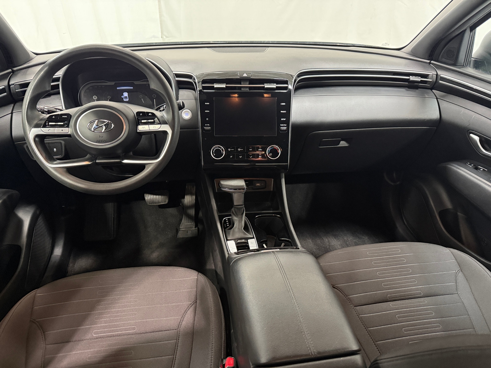 Thumbnail: 2023 Hyundai Santa Cruz - 3
