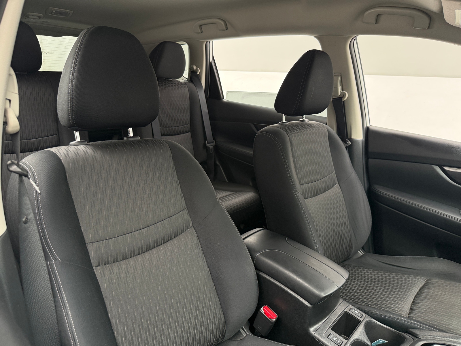 Thumbnail: 2018 Nissan Rogue - 2