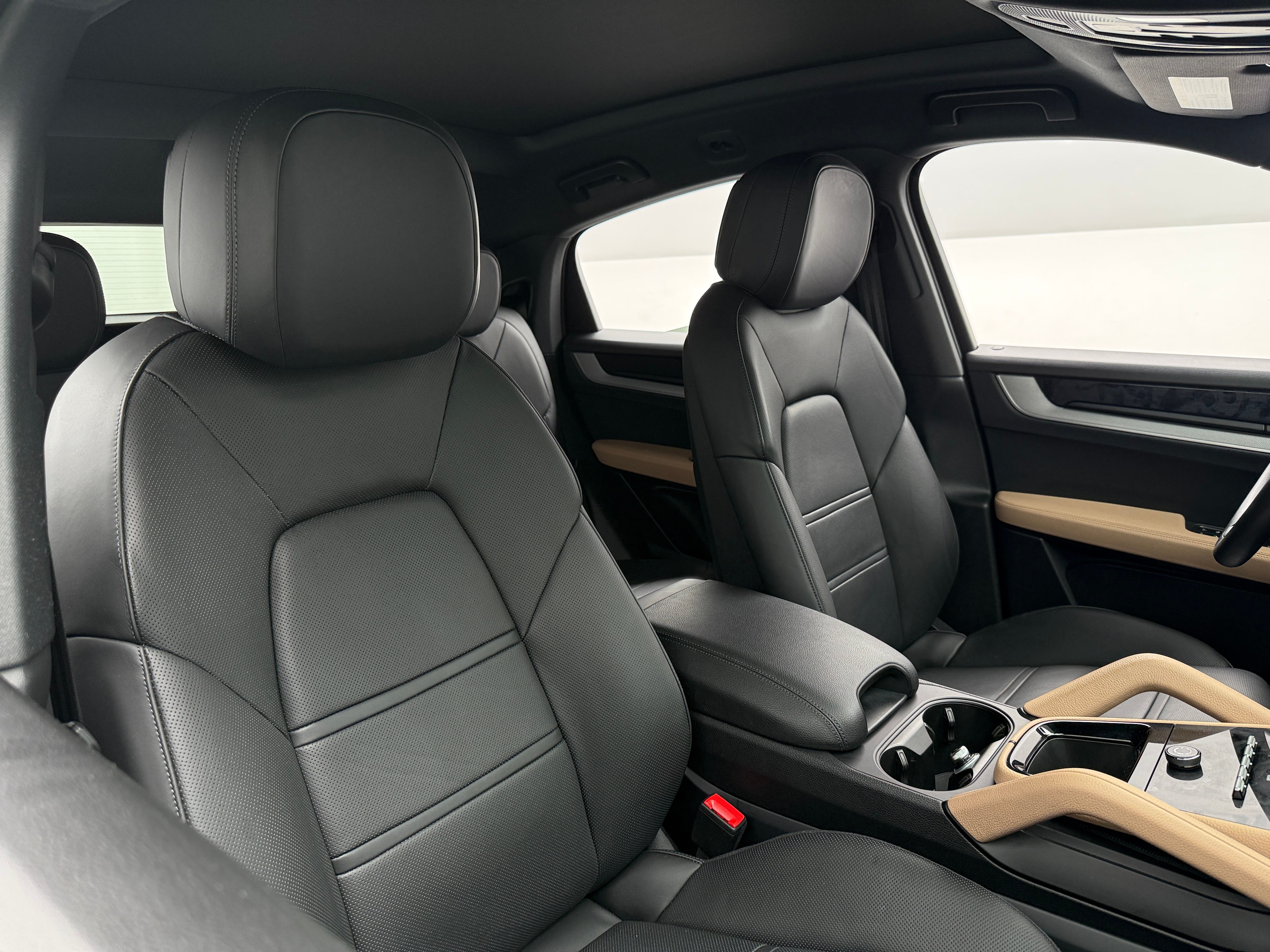 2024 Porsche Cayenne Coupe Base