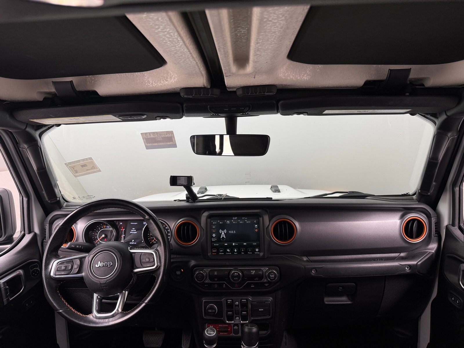 Thumbnail: 2023 Jeep Gladiator - 3