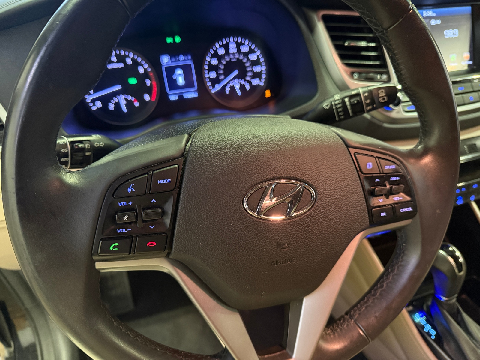 Thumbnail: 2018 Hyundai Tucson - 4