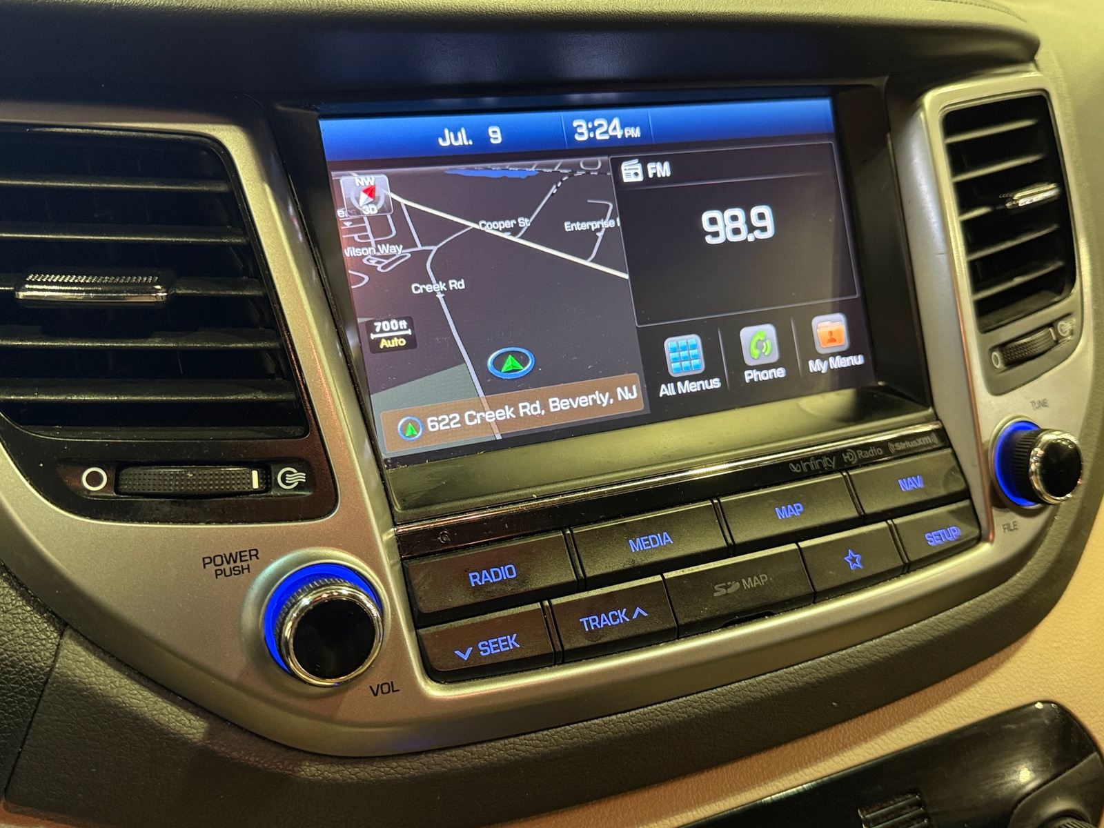 Thumbnail: 2018 Hyundai Tucson - 3