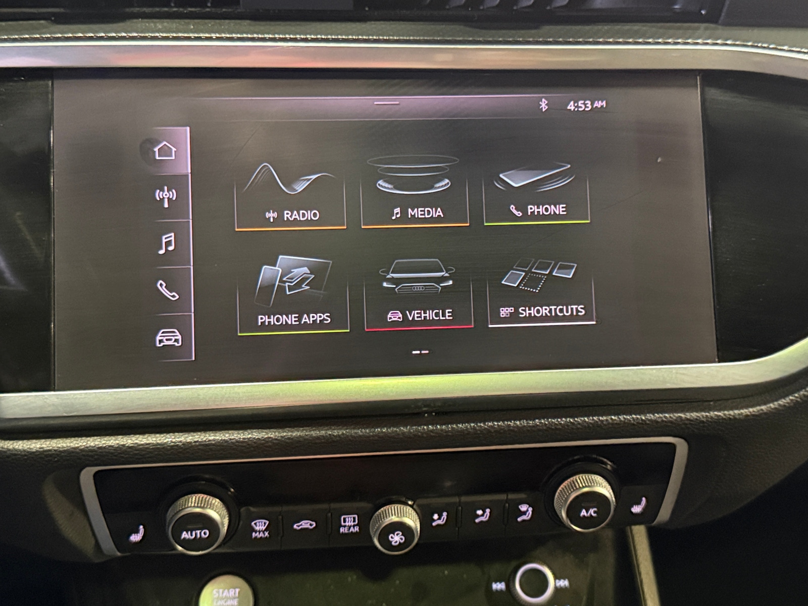 Thumbnail: 2020 Audi Q3 - 3