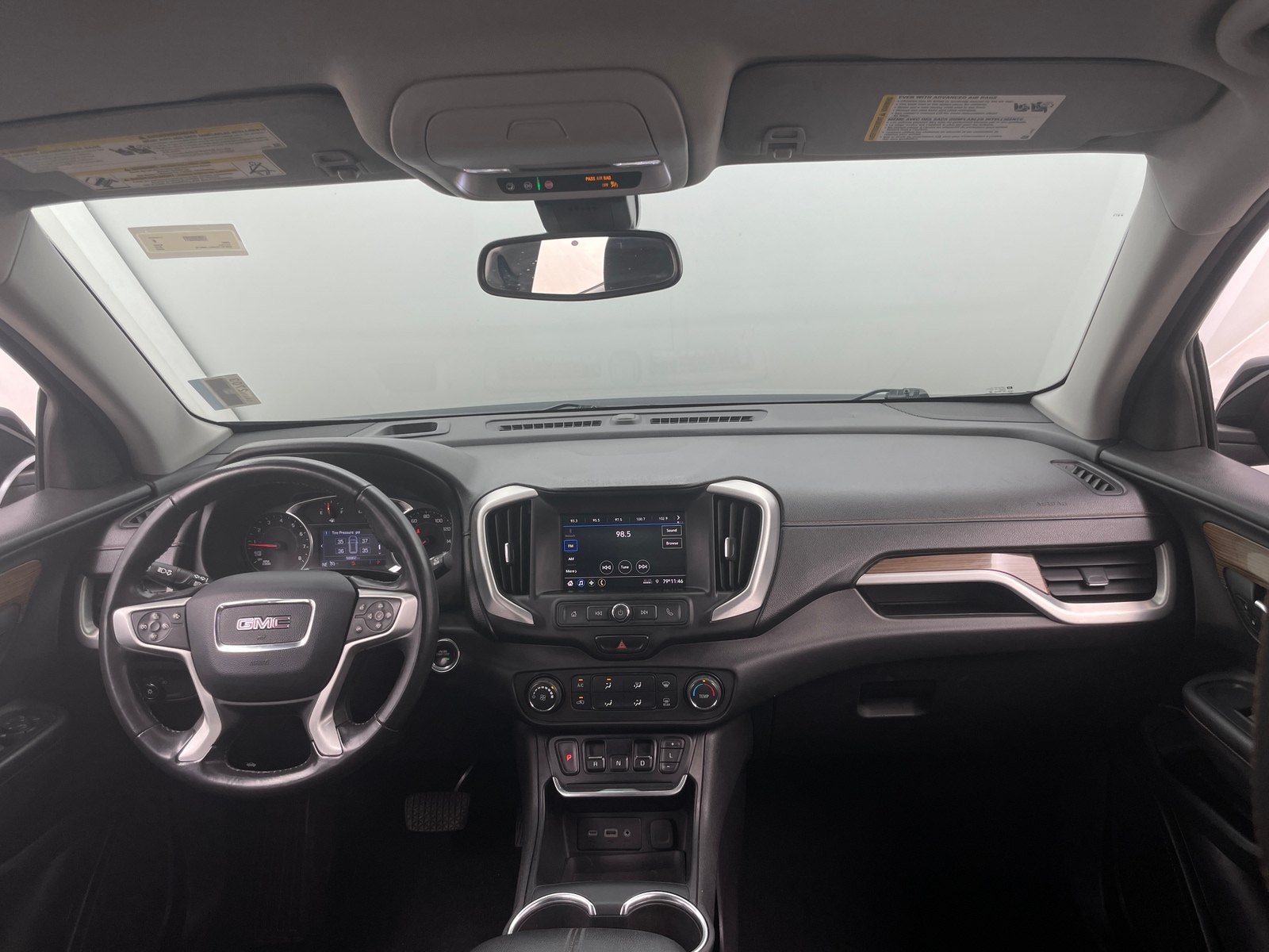 Thumbnail: 2020 GMC Terrain - 3