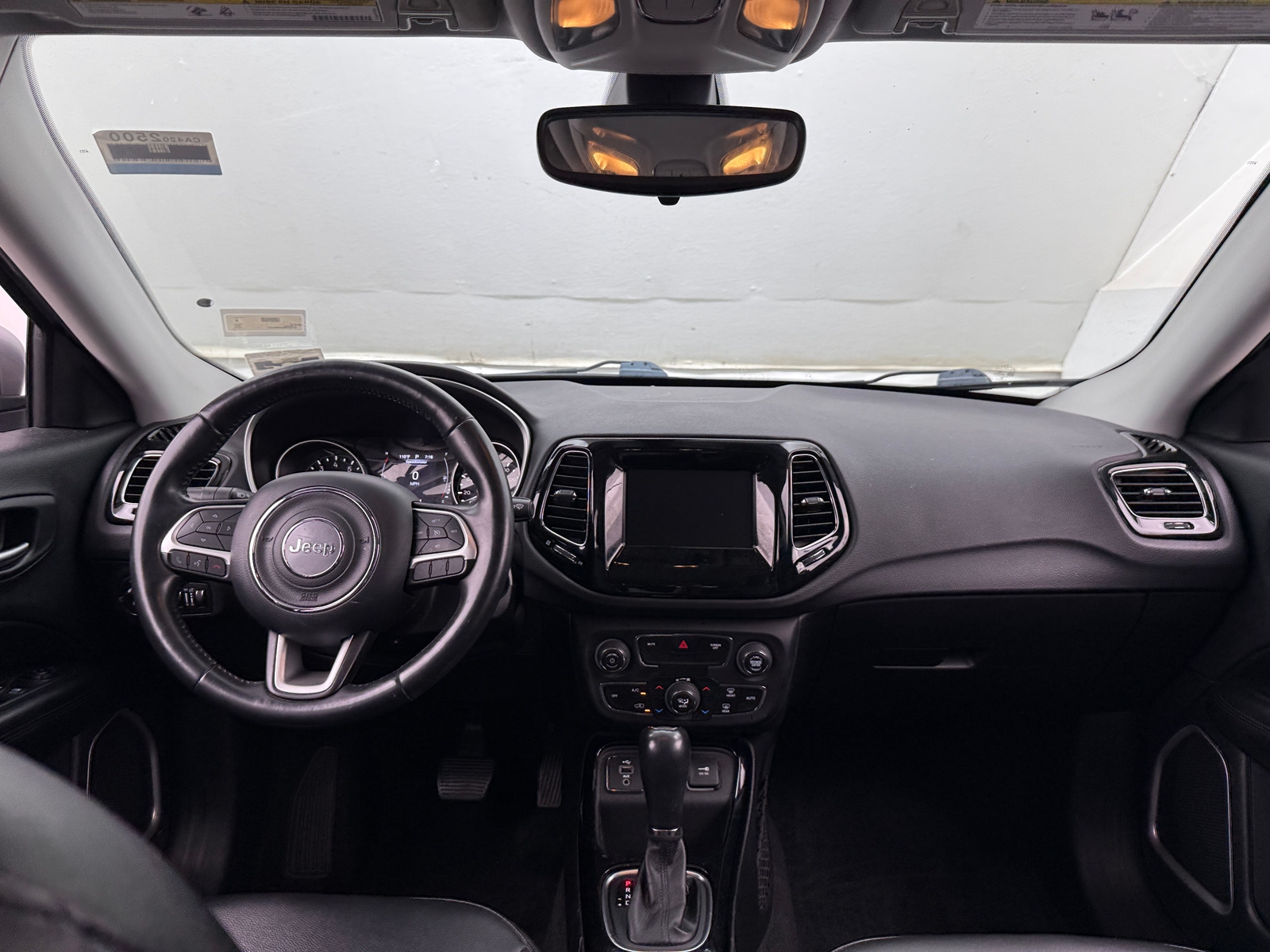 Thumbnail: 2019 Jeep Compass - 3