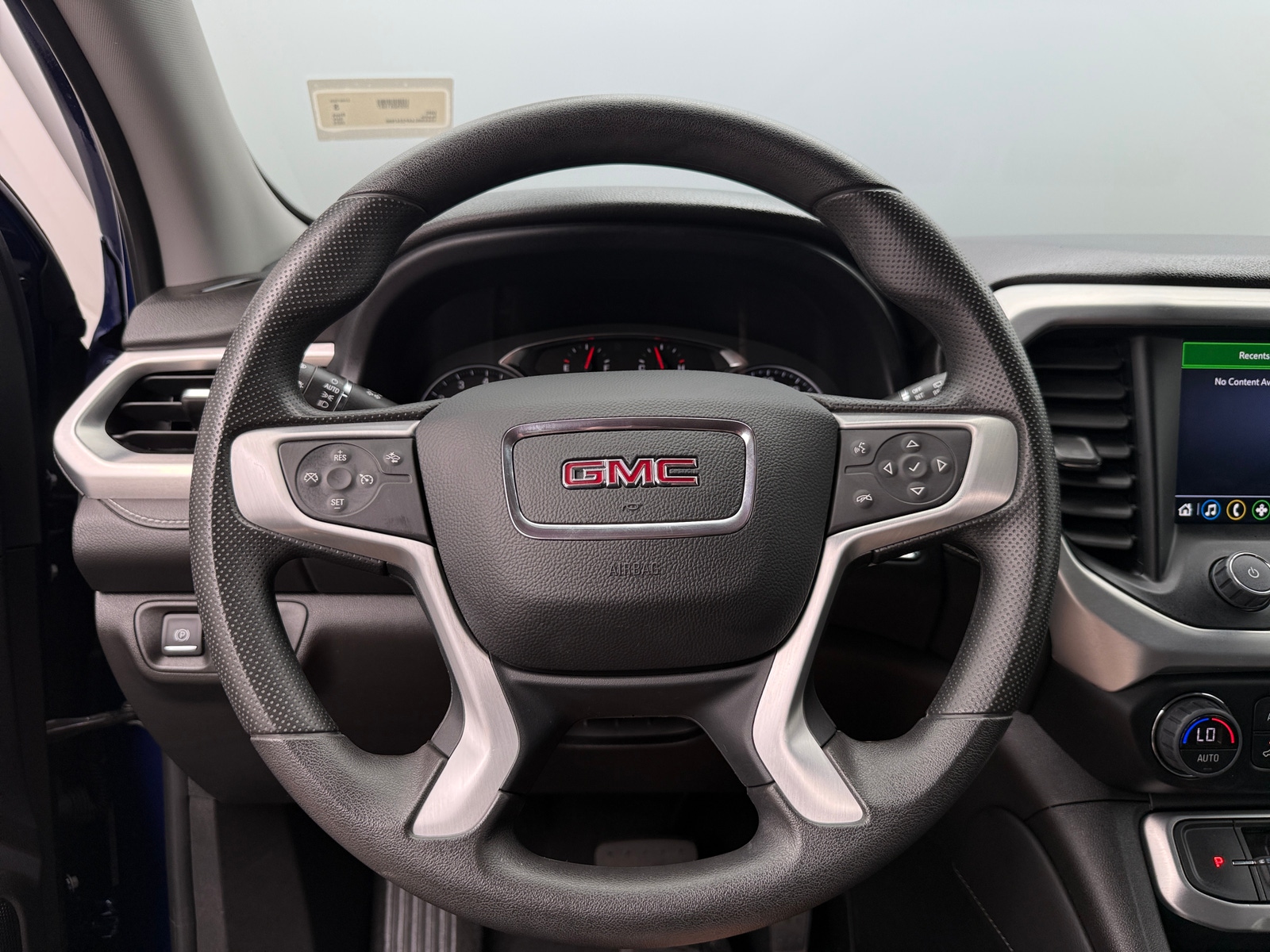 Thumbnail: 2023 GMC Acadia - 5