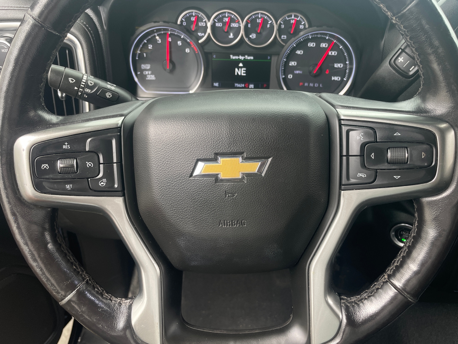 Thumbnail: 2021 Chevrolet Silverado 1500 - 5