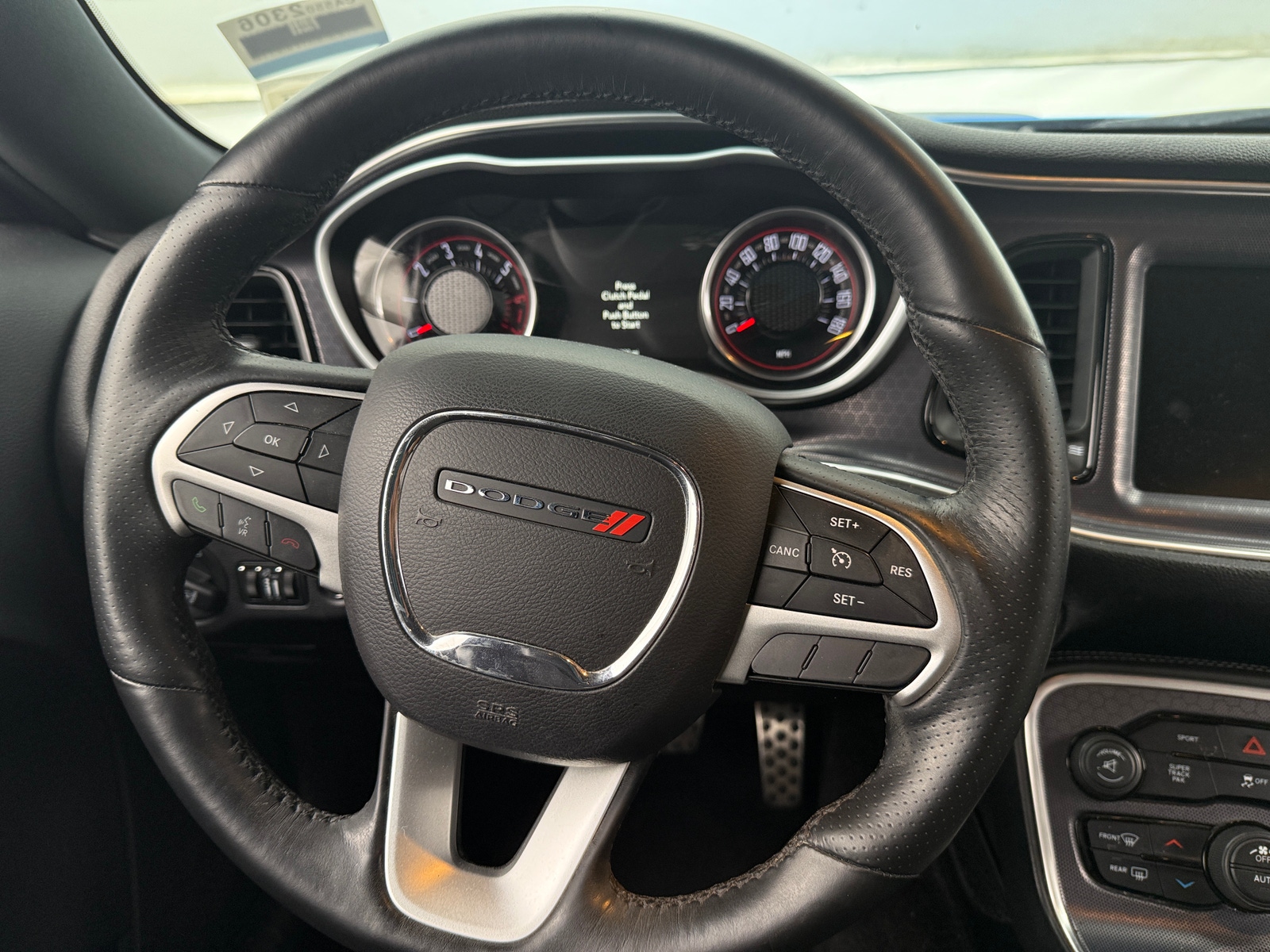 Thumbnail: 2016 Dodge Challenger - 4