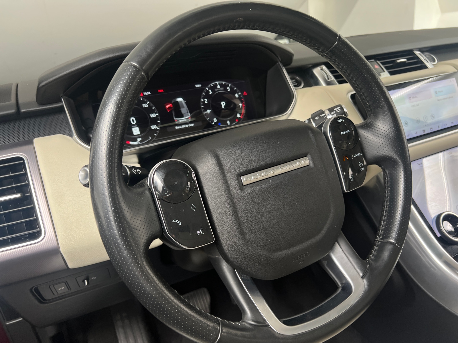 Thumbnail: 2018 Land Rover Range Rover Sport - 4