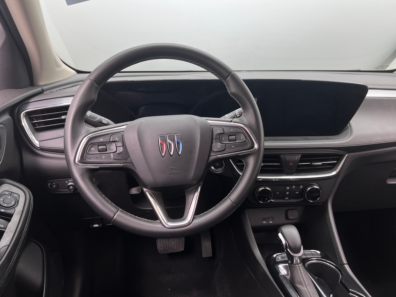Thumbnail: 2025 Buick Encore GX - 4