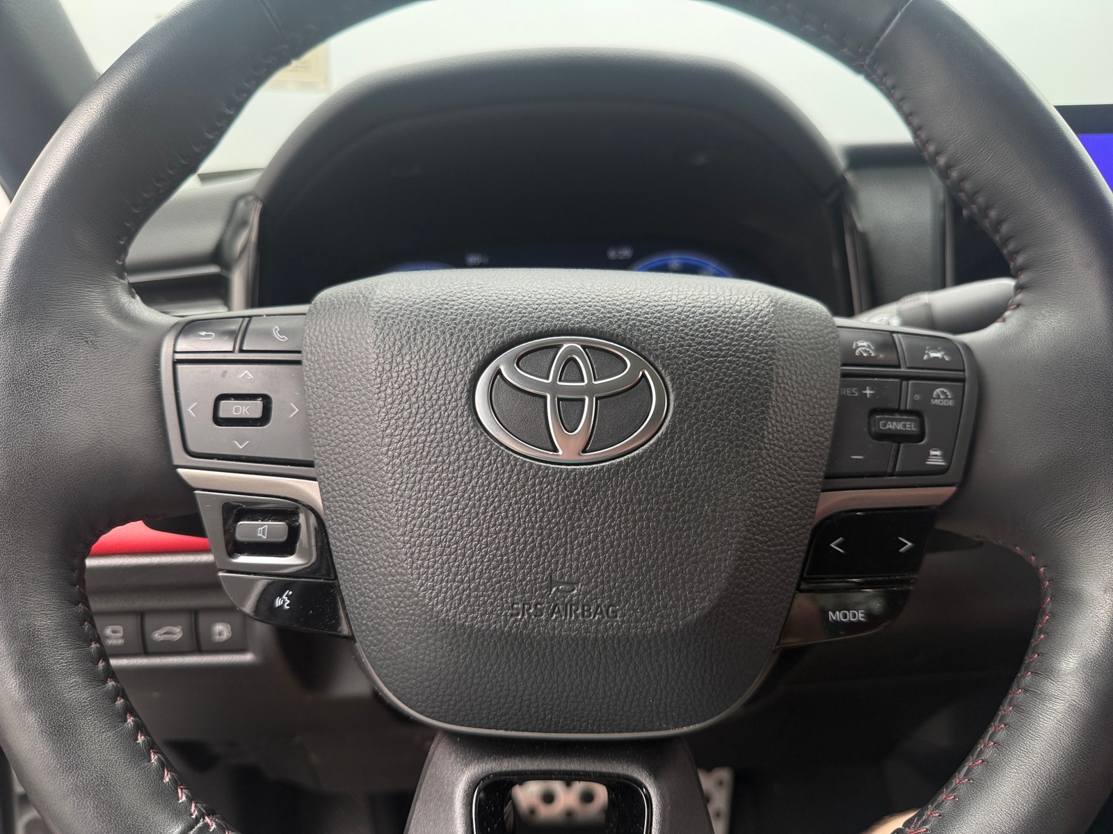 Thumbnail: 2025 Toyota Camry - 4