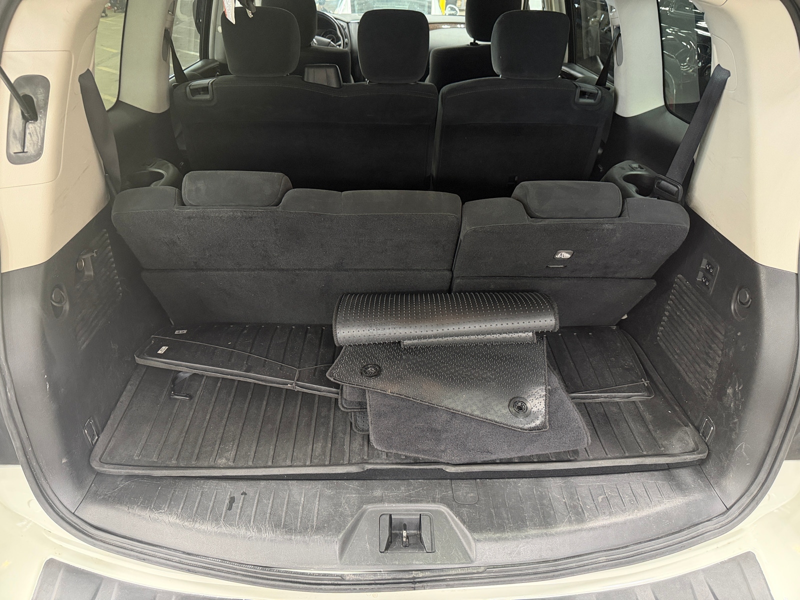 Thumbnail: 2019 Nissan Armada - 7