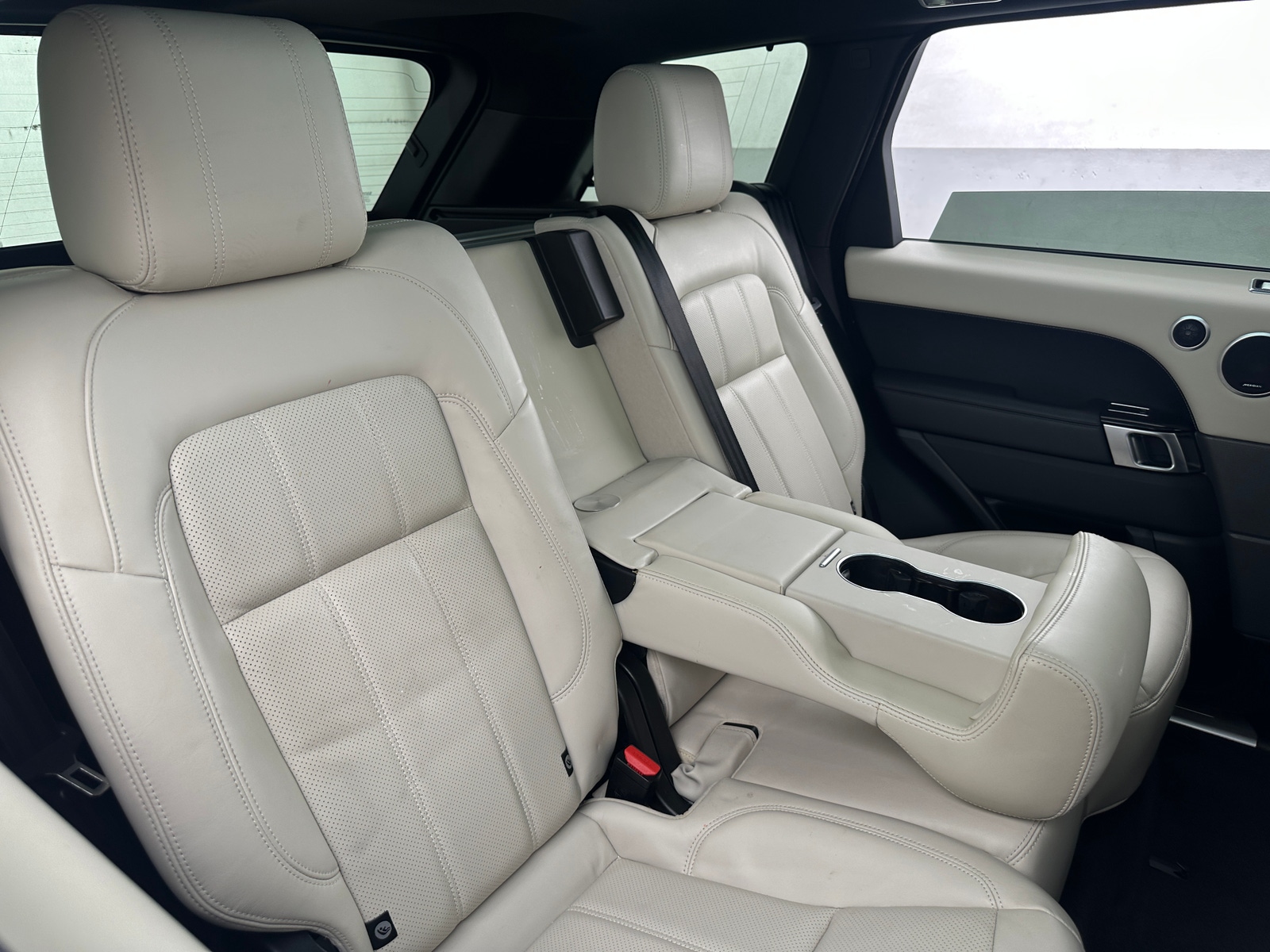 Thumbnail: 2020 Land Rover Range Rover Sport - 5