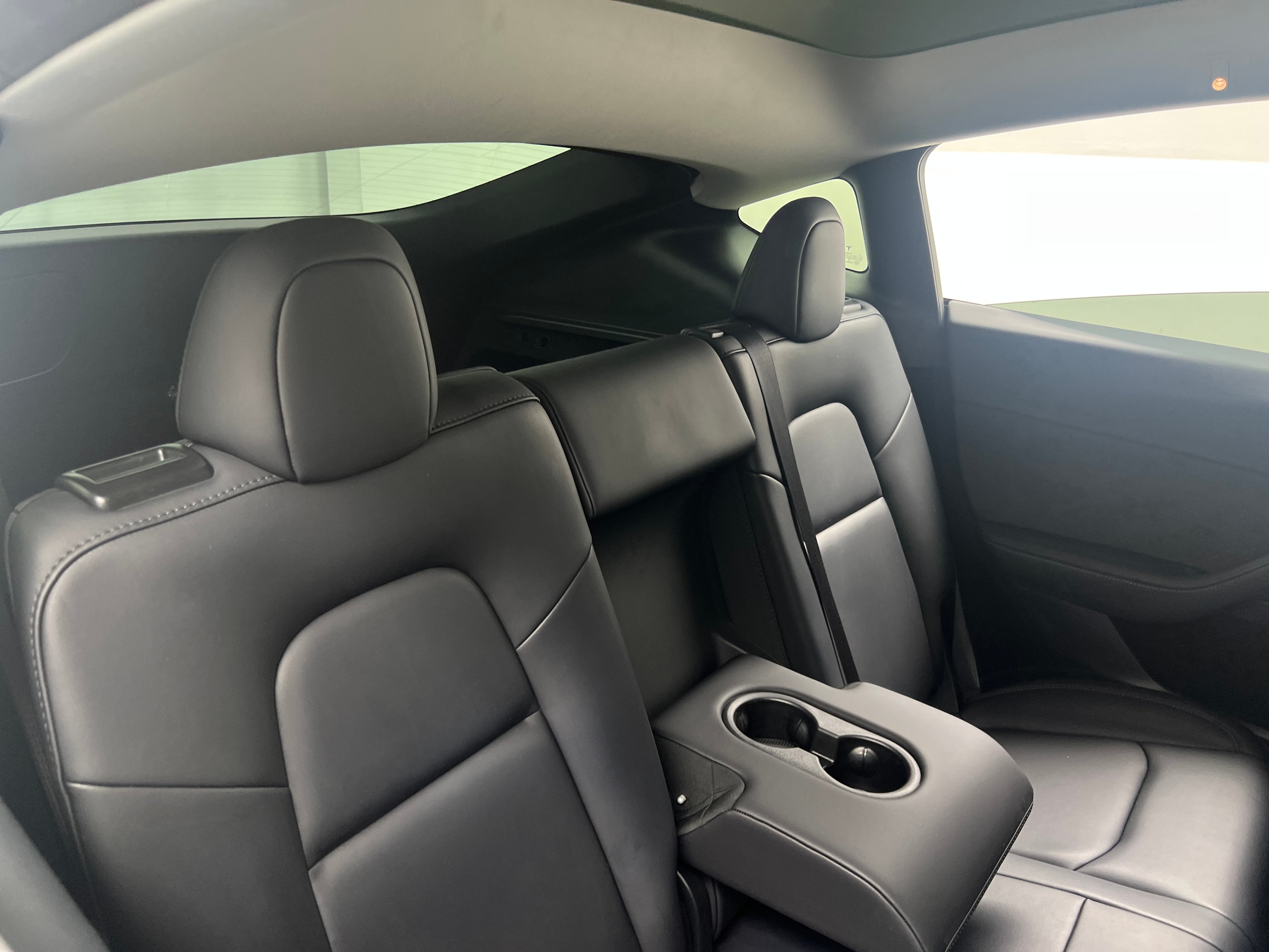 Used 2024 Tesla Model Y Long Range with VIN 7SAYGDED5RF094010 for sale in Oak Creek, WI
