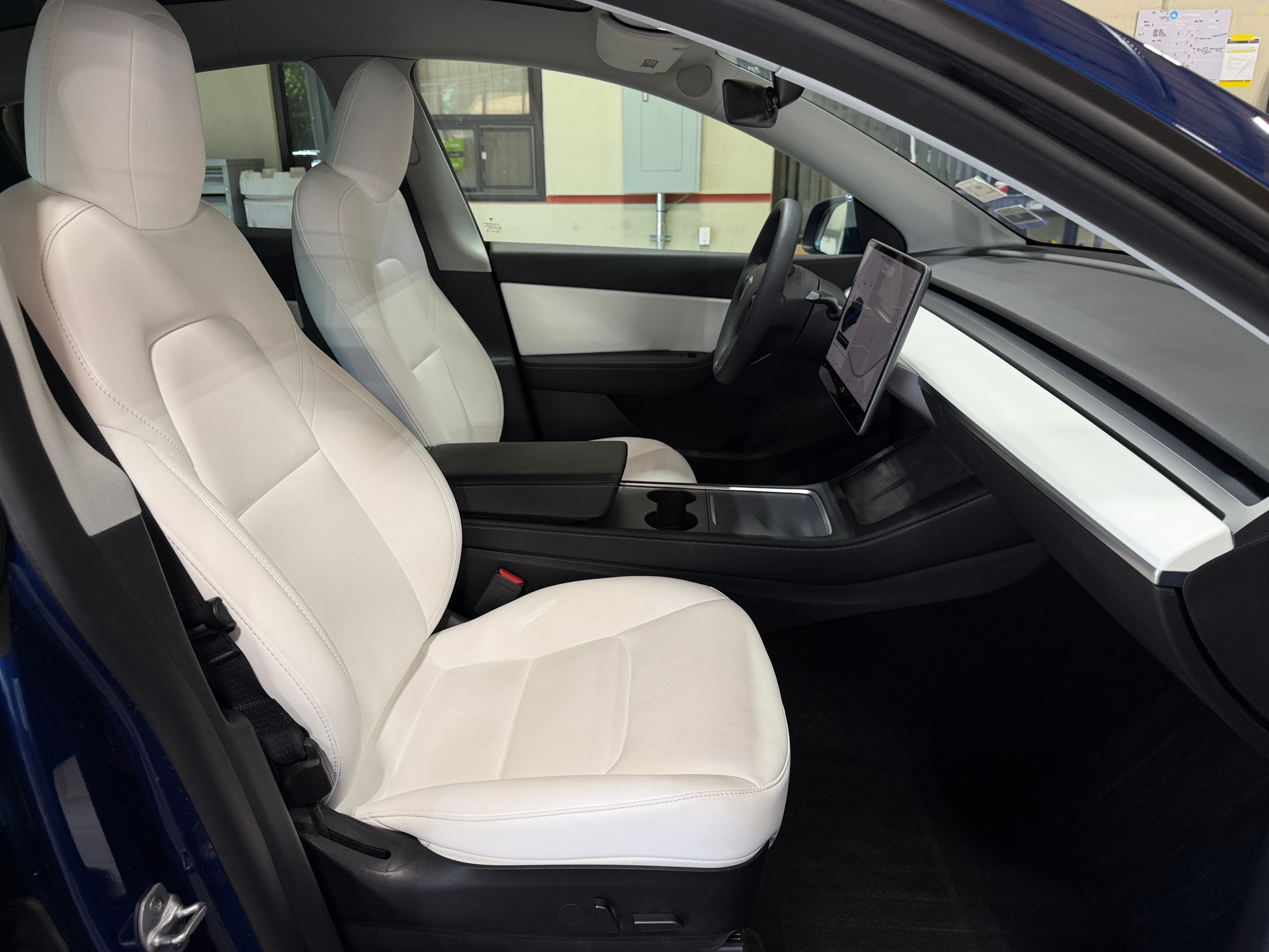 Used 2021 Tesla Model Y Long Range with VIN 5YJYGDEEXMF271147 for sale in Auburn, WA
